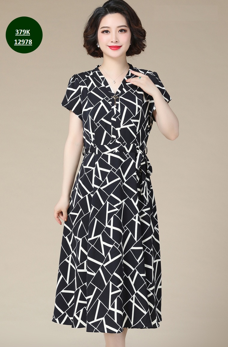 12978-Đầm xòe cổ tim  đính phụ kiện họa tiết zic zac _thumbnail_2