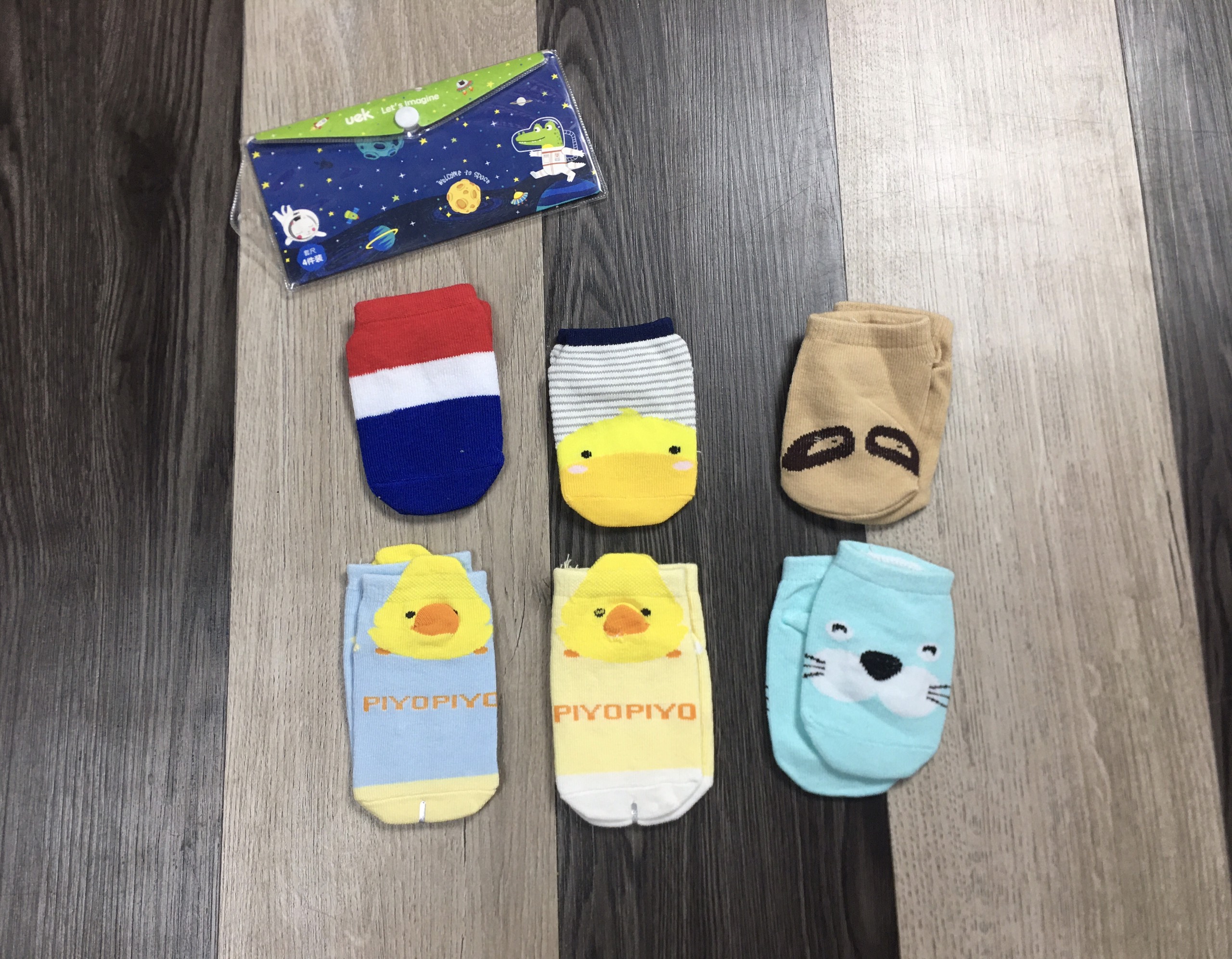 Tất len hình thú Kids