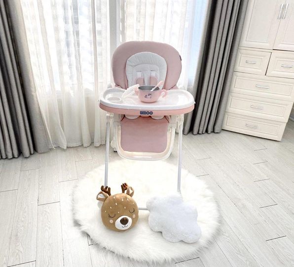 Ghế ăn dặm Umoo cao cấp có bánh xe