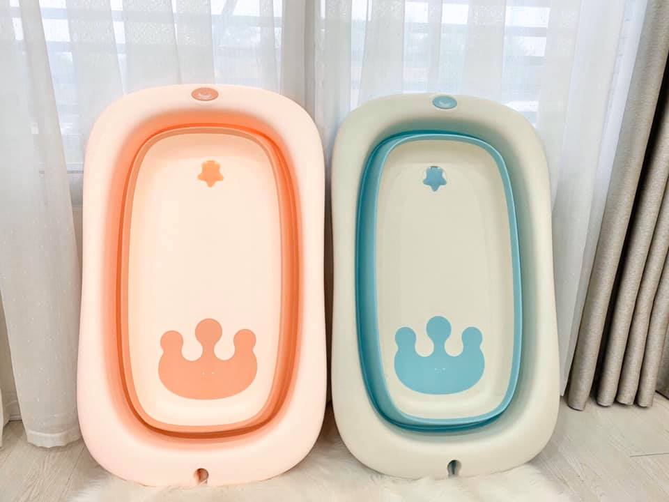 Chậu tắm vương miện gấp gọn Holla