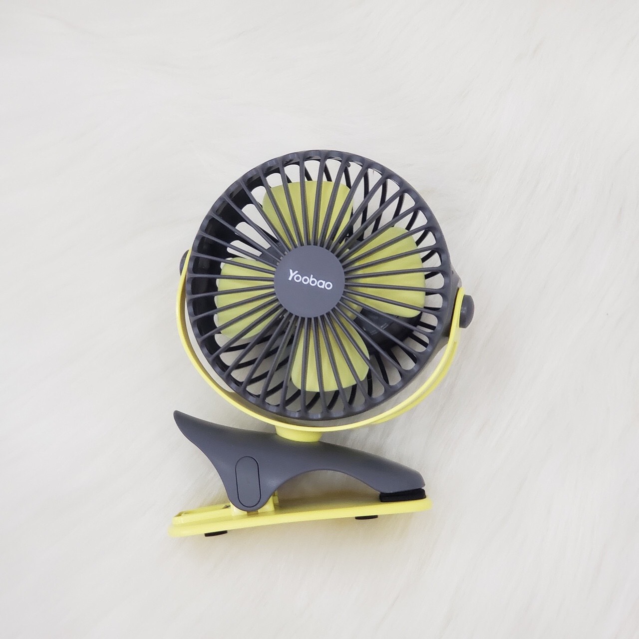 Quạt kẹp xe đẩy Yoobao 6400mAh