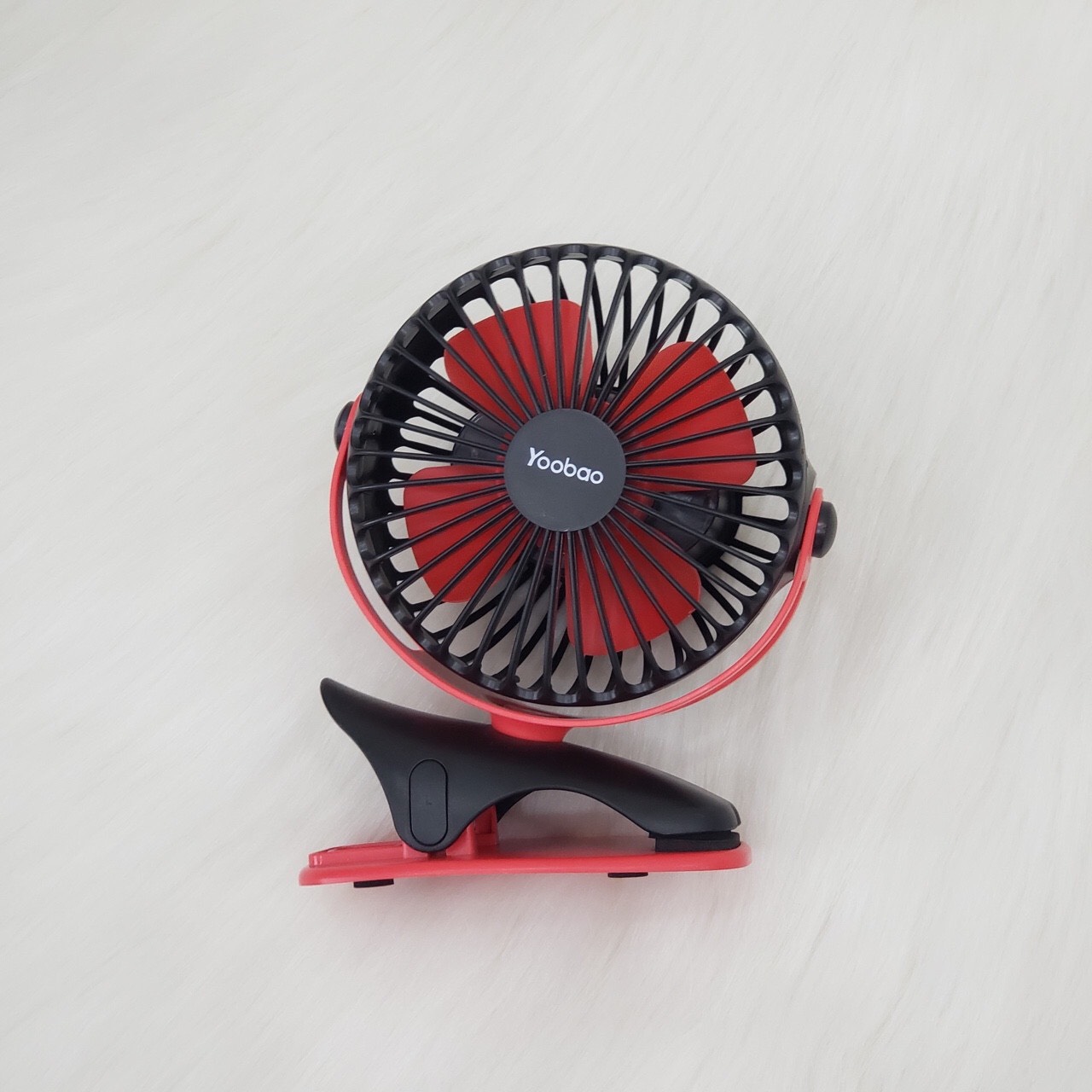 Quạt kẹp xe đẩy Yoobao 6400mAh