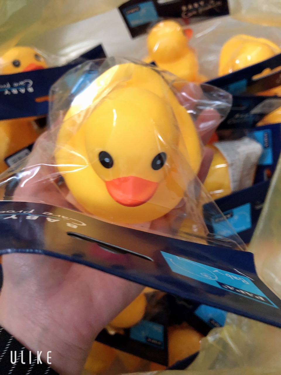 Đồ chơi tắm vịt vàng Baby Care