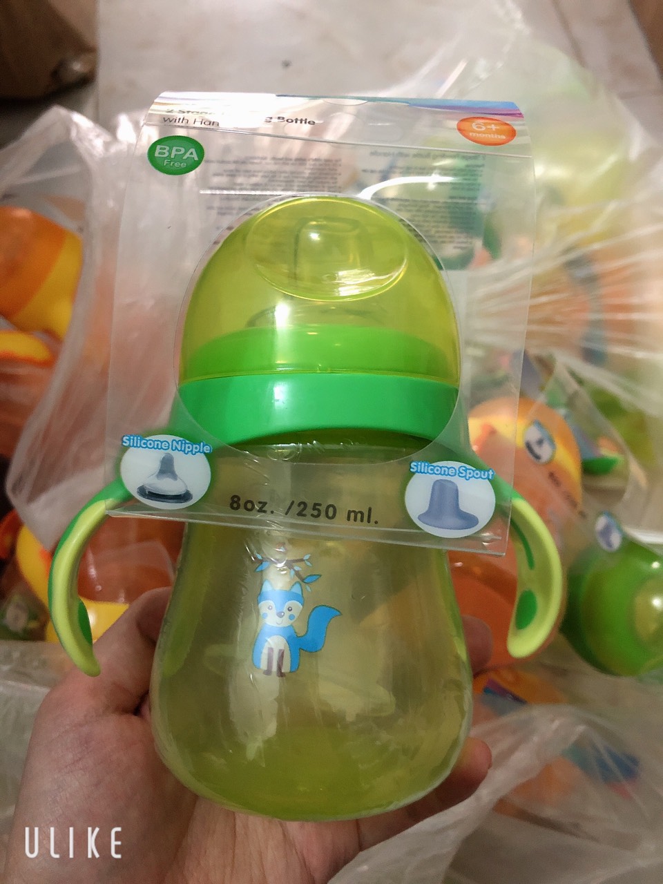 Bình uống nước nhiều tư thế Thái Lan 250ml