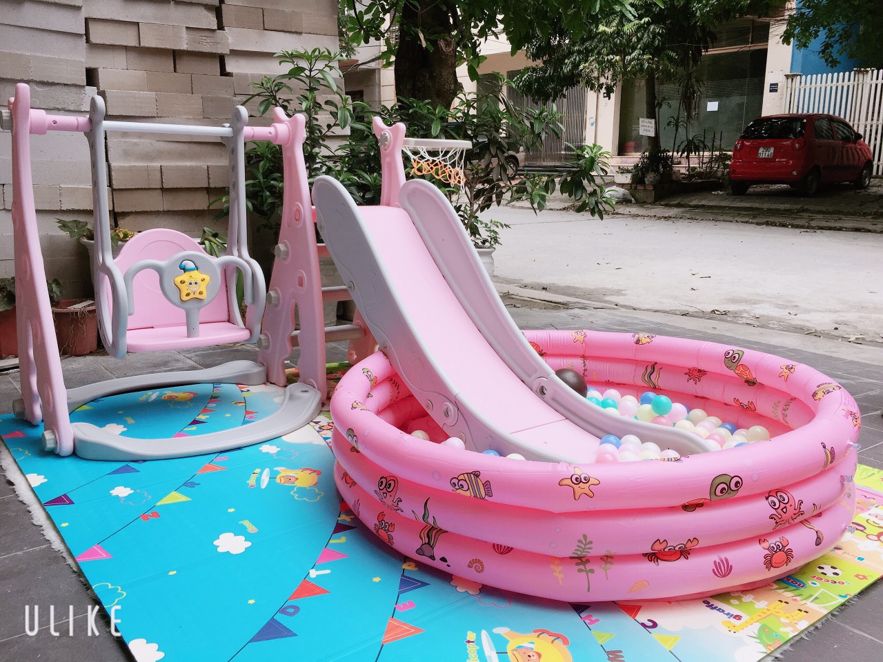 Bộ cầu trượt xích đu ngôi sao kèm phao bóng