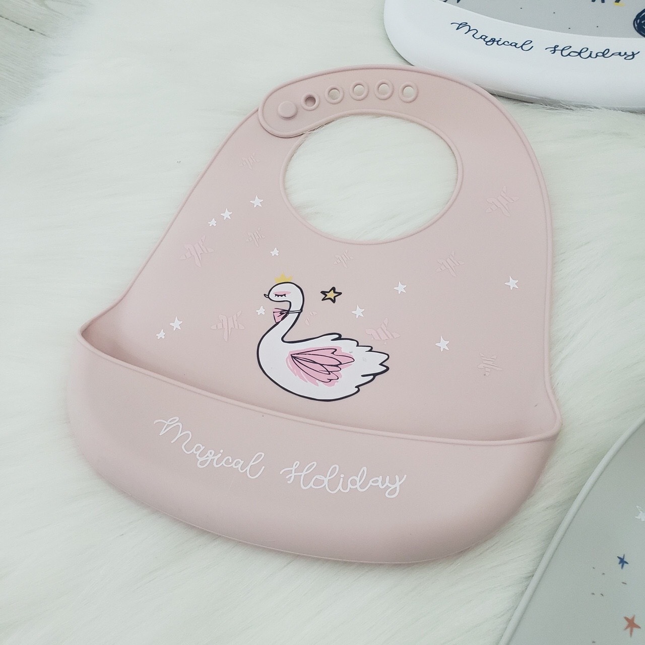 Yếm ăn dặm silicon Magical Holiday