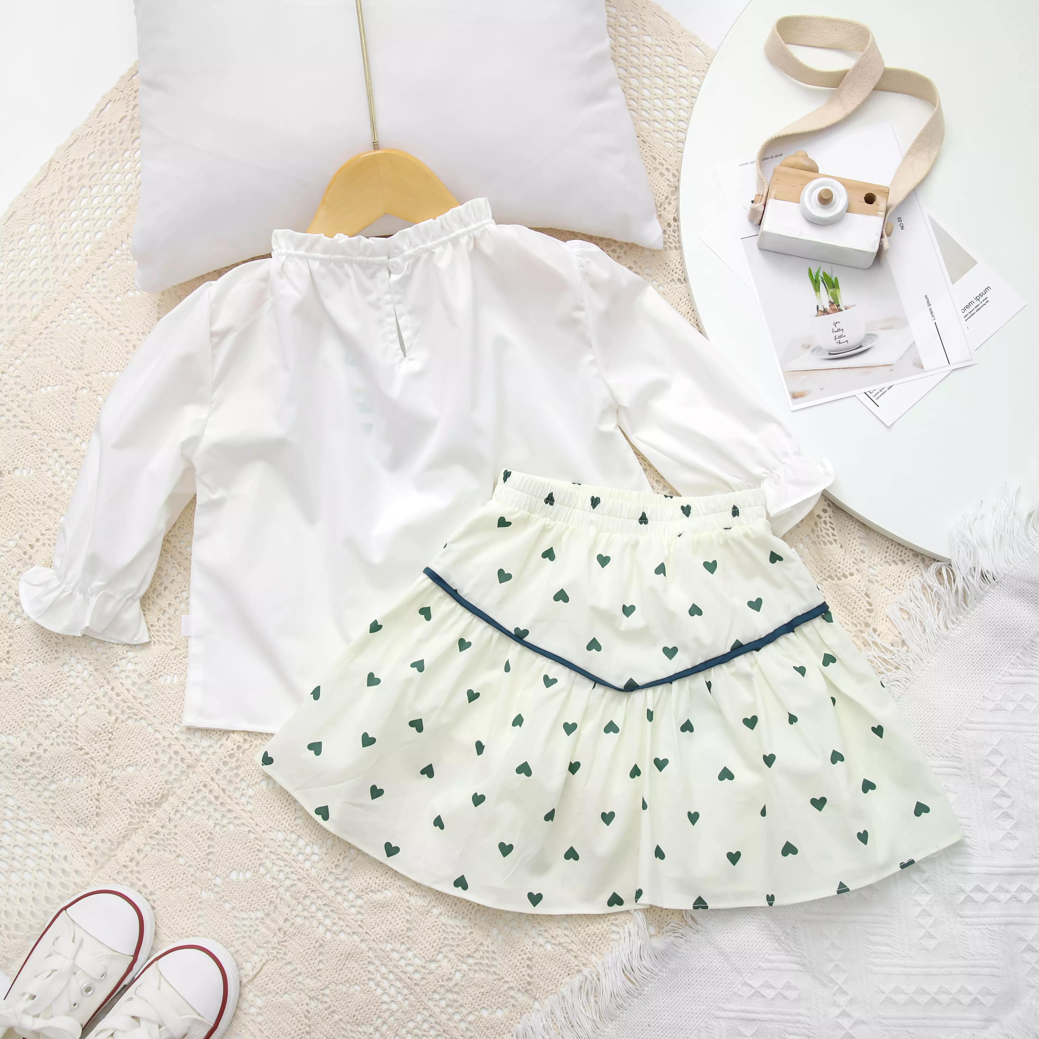 Chân váy tim xanh phối V_thumbnail_4