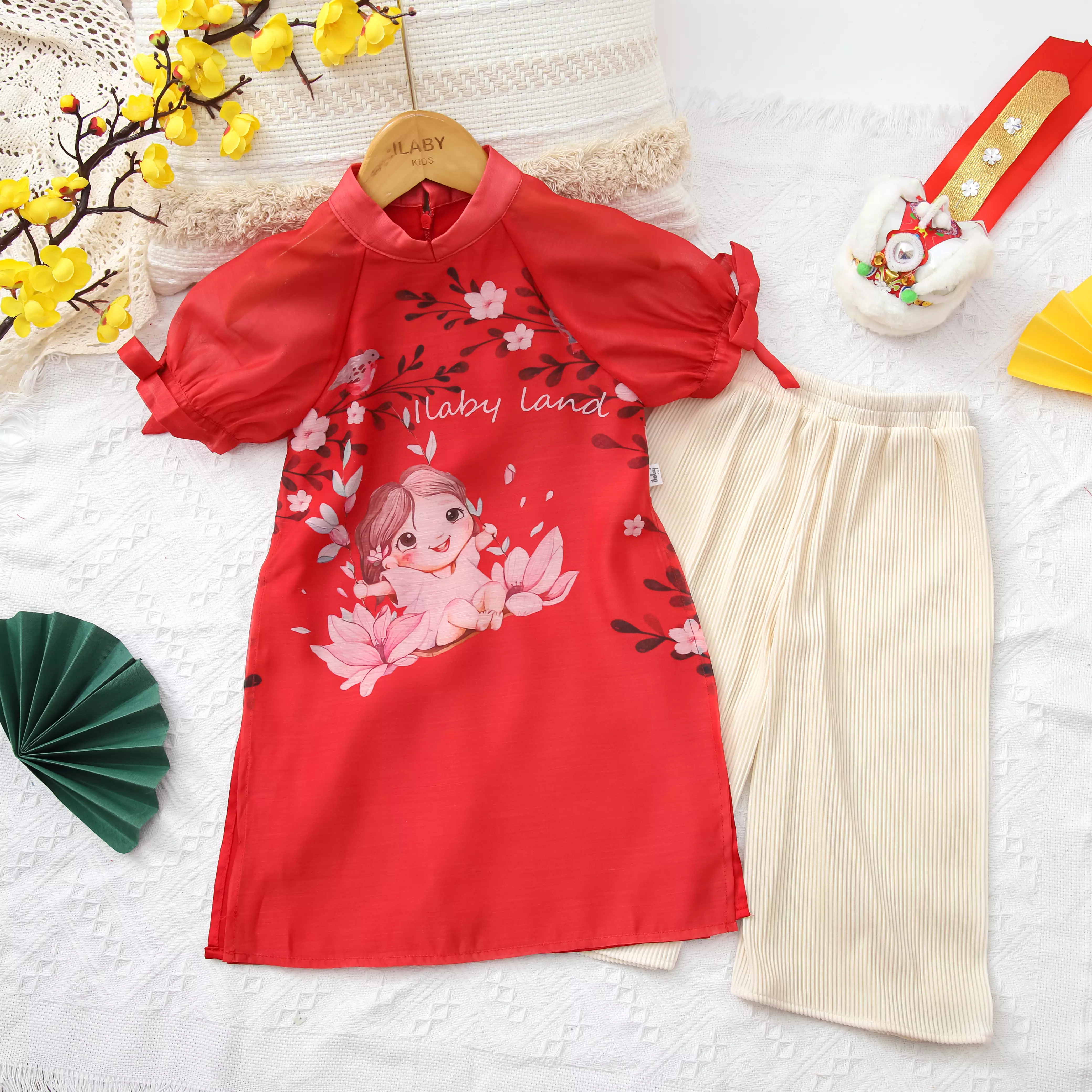 Áo dài đỏ Ilaby land_thumbnail_9