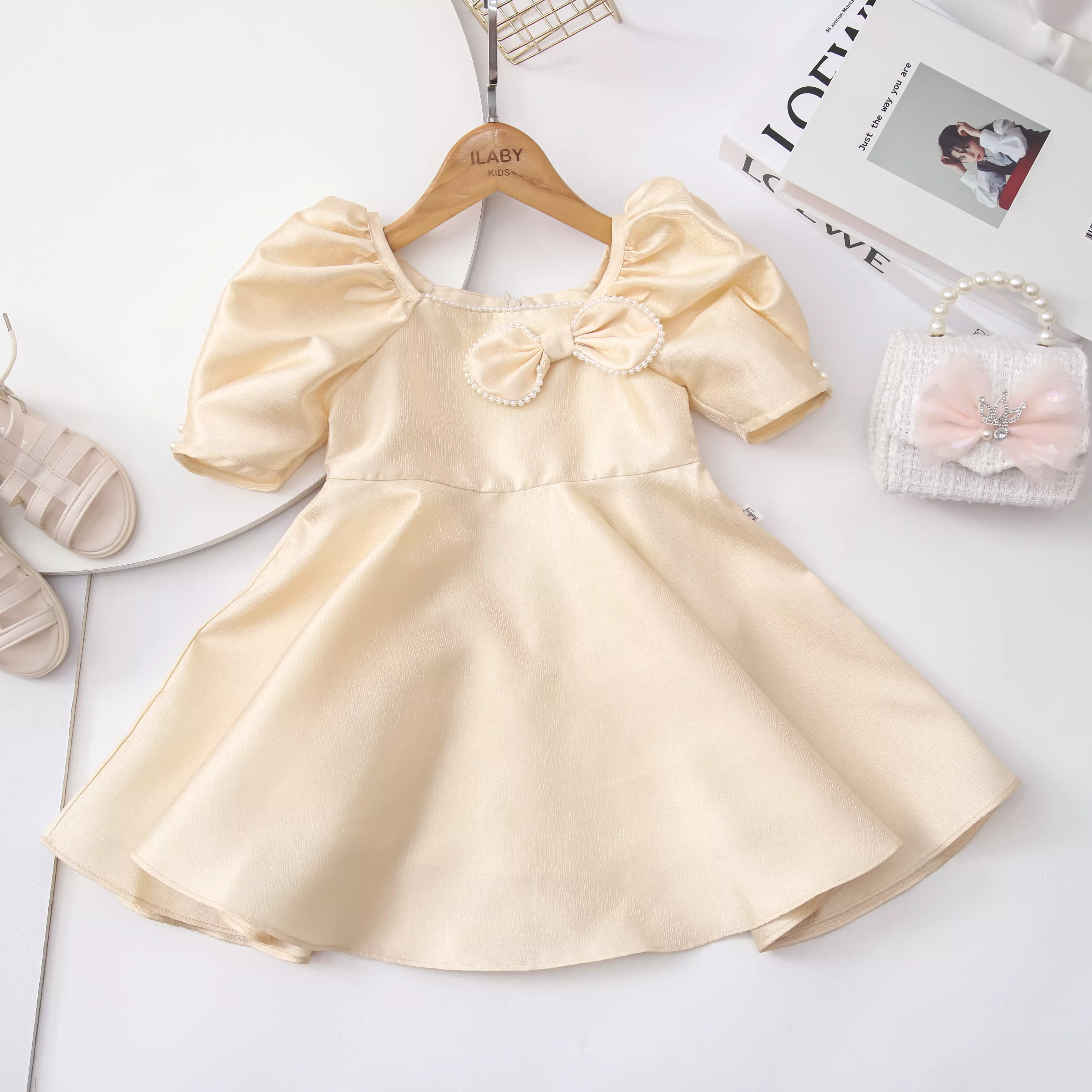 Váy tafta cổ vuông nơ ngực_thumbnail_15
