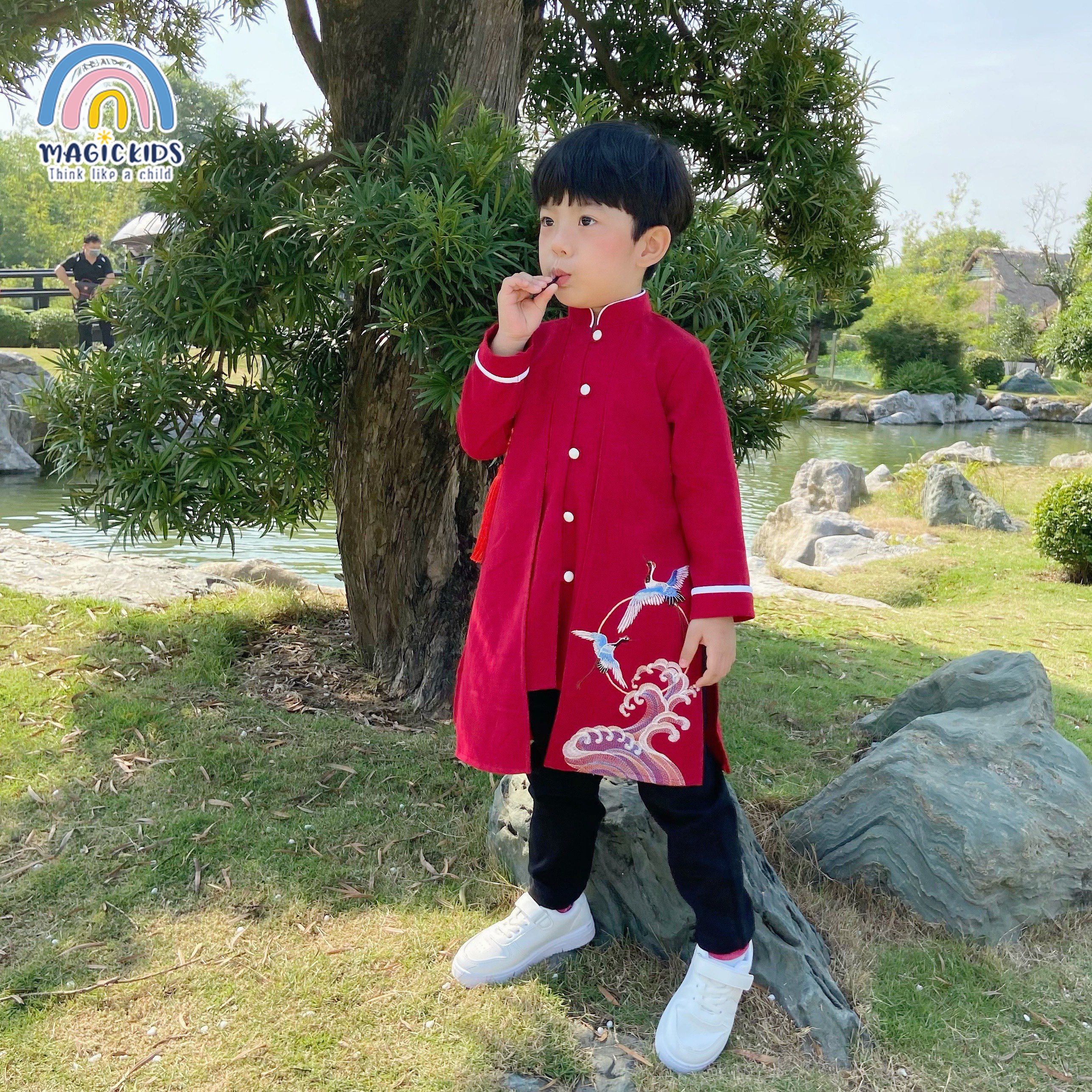 Áo dài Tết cho bé trai mẫu mới 2024 dáng cách tân cổ tàu thêu hạc size lớn từ 12-34kg Magickids Quần áo trẻ em AO21023