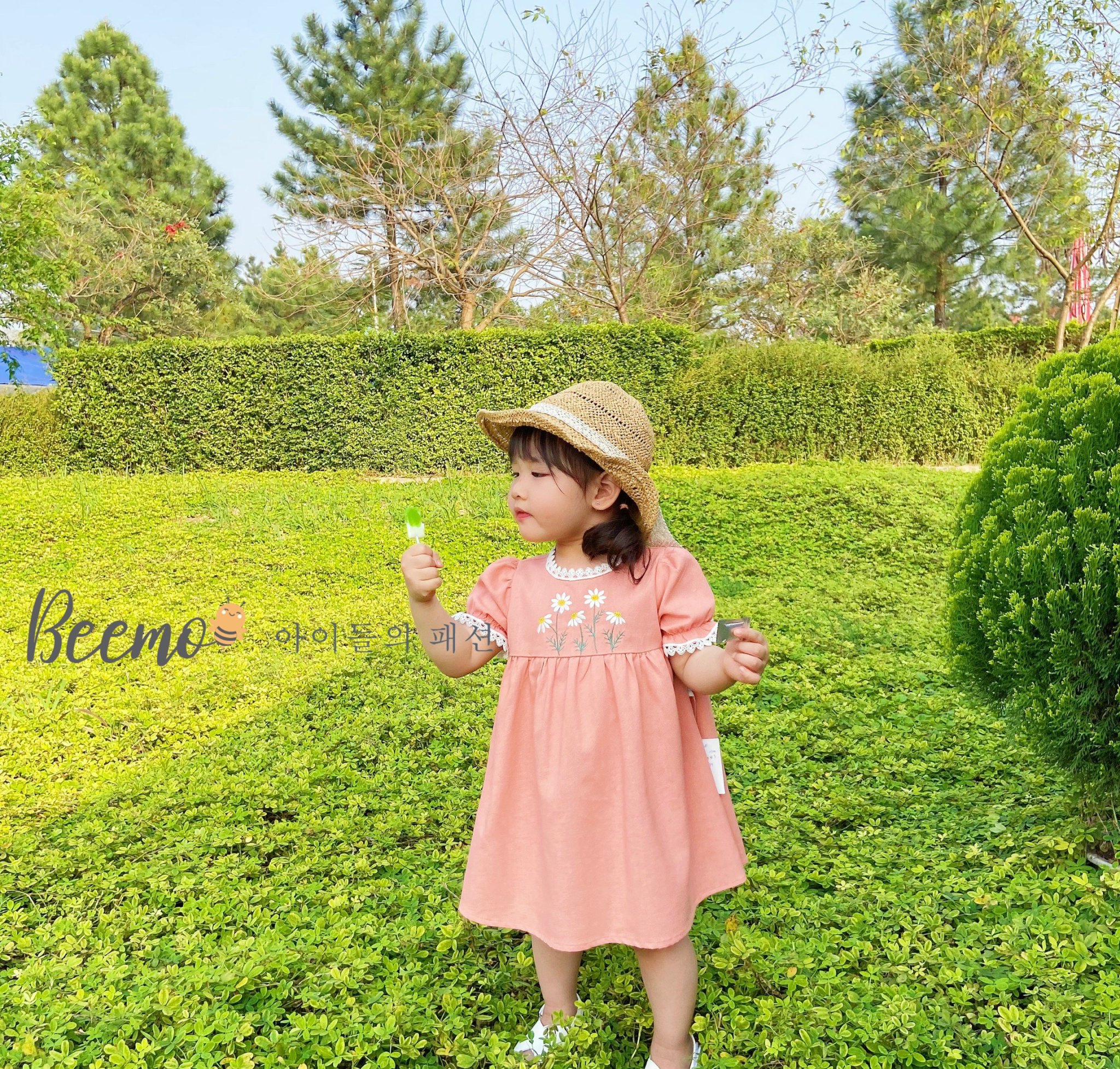 VÁY BABYDOLL HOA THÊU VIỀN REN - VA21005_thumbnail_1