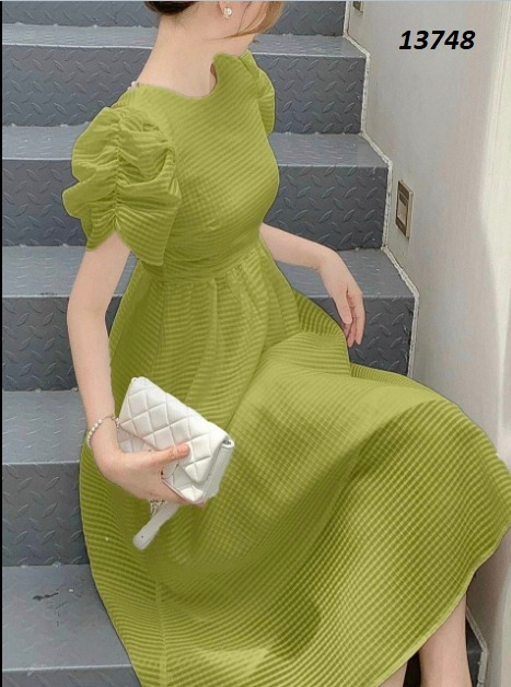 13748-Đầm xòe dự tiệc tay nhún  cách điệu (vải caro lưới)_thumbnail_3