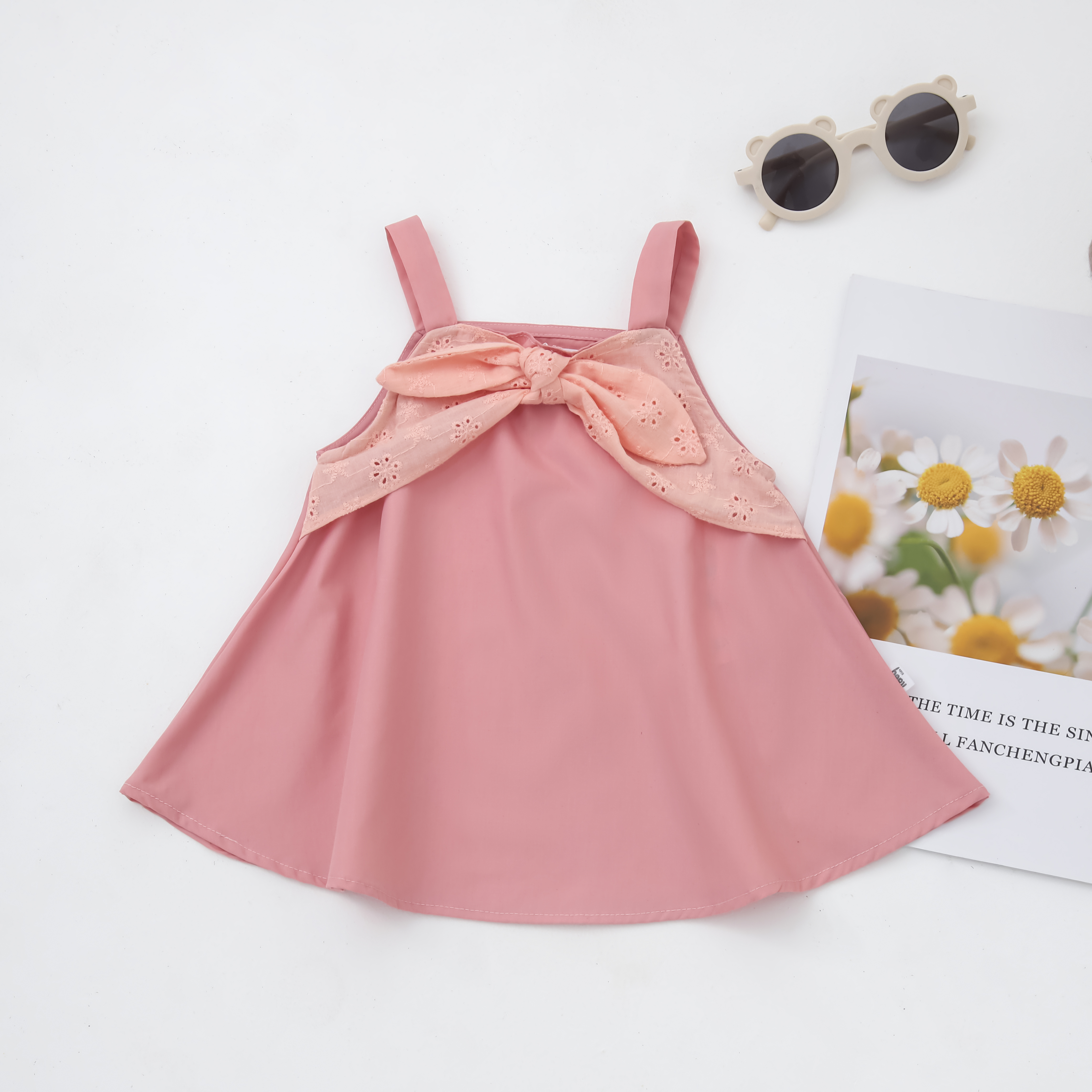 Áo kiểu hai dây phối boy thêu_thumbnail_0