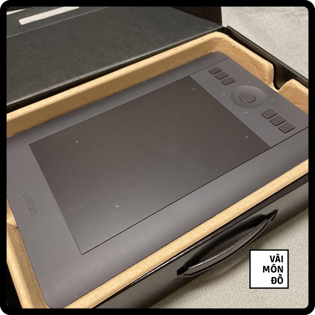 Bảng vẽ điện tử Wacom Intuos Pro Small PTH-450, PTK-450, PTH-451, PTH-460