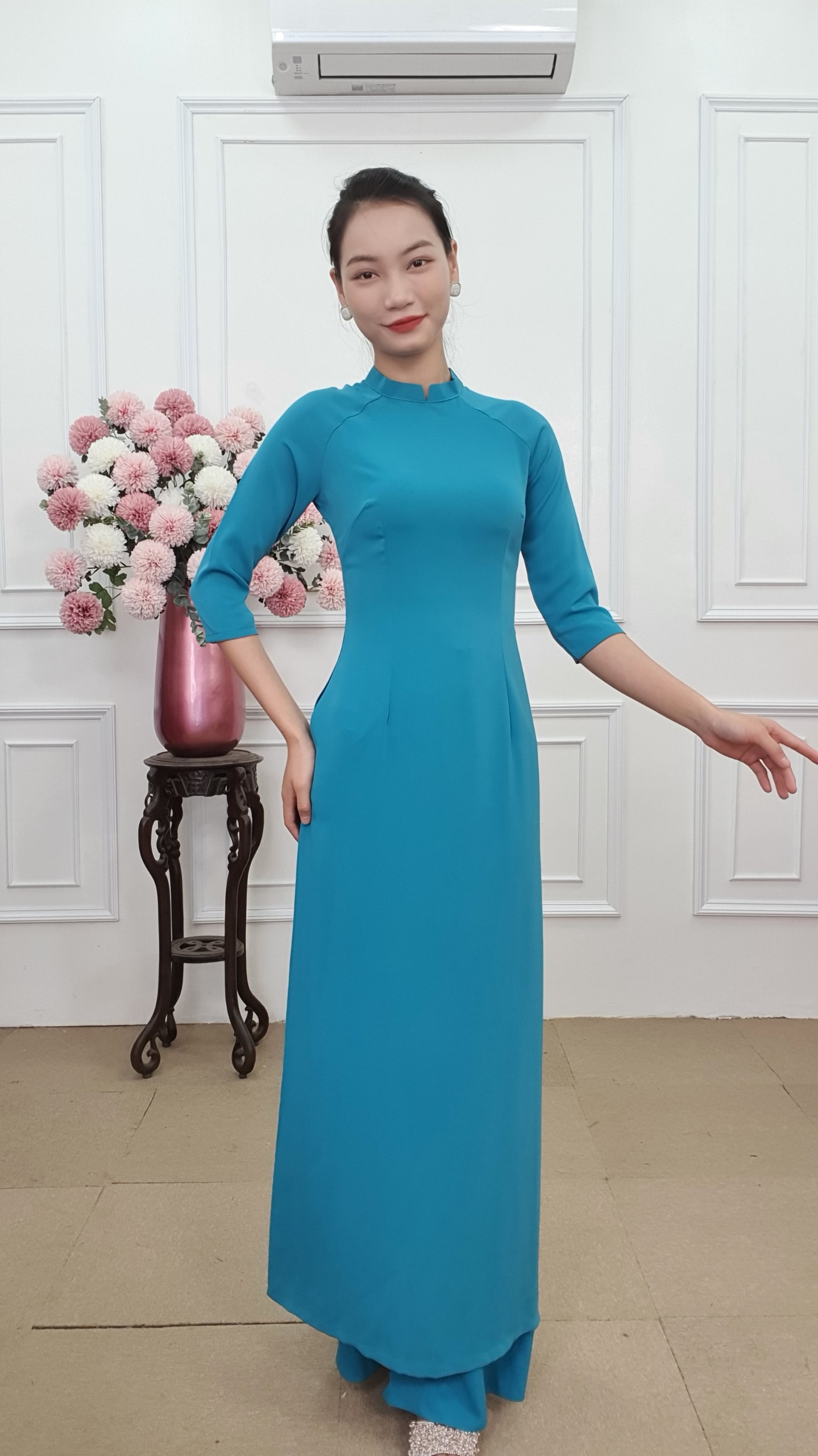 A2067CC bộ áo dài lụa mỹ xanh phỉ thúy trơn cổ 2p tay lỡ