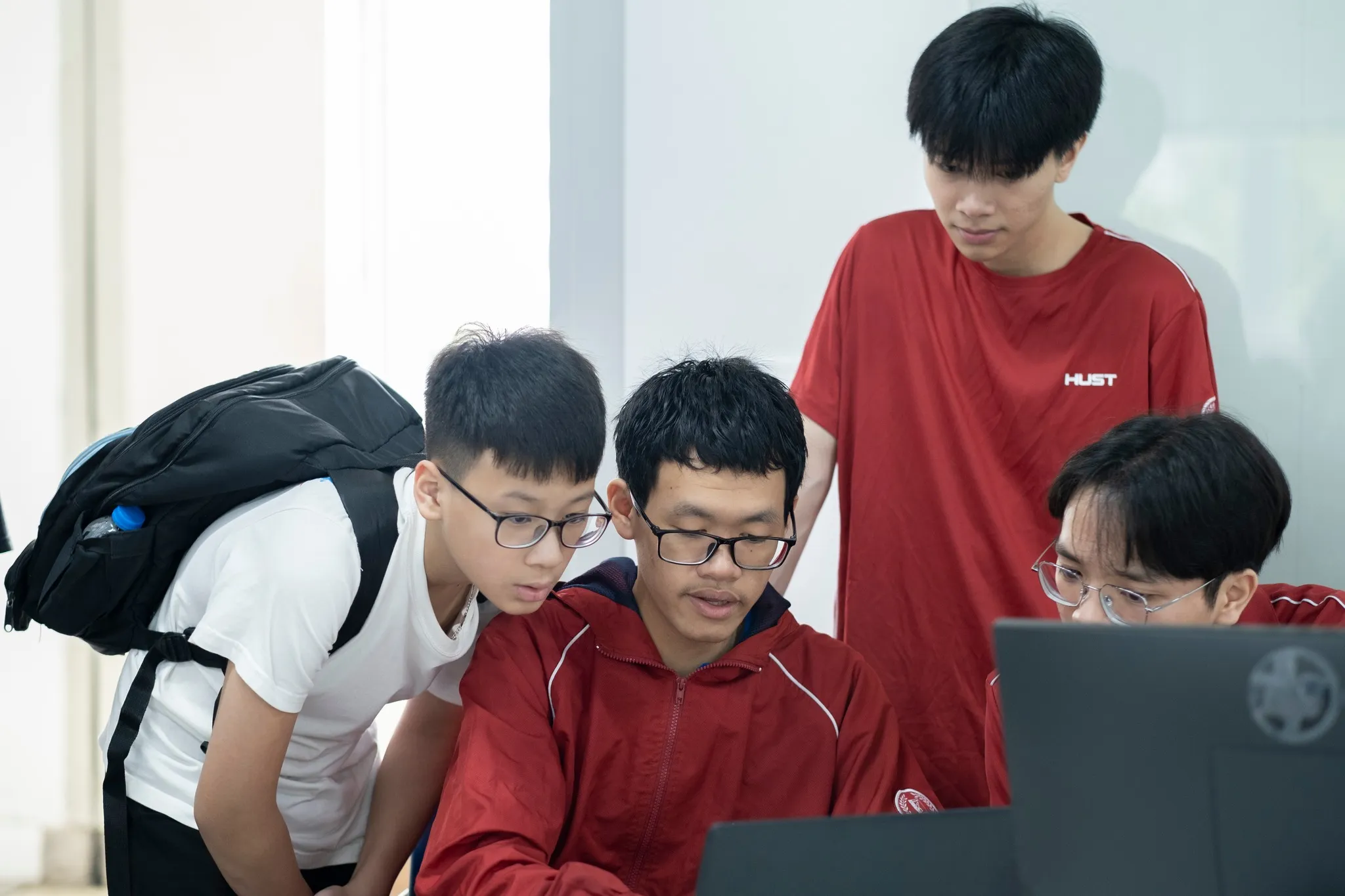 Bảo vệ sản phẩm công nghệ