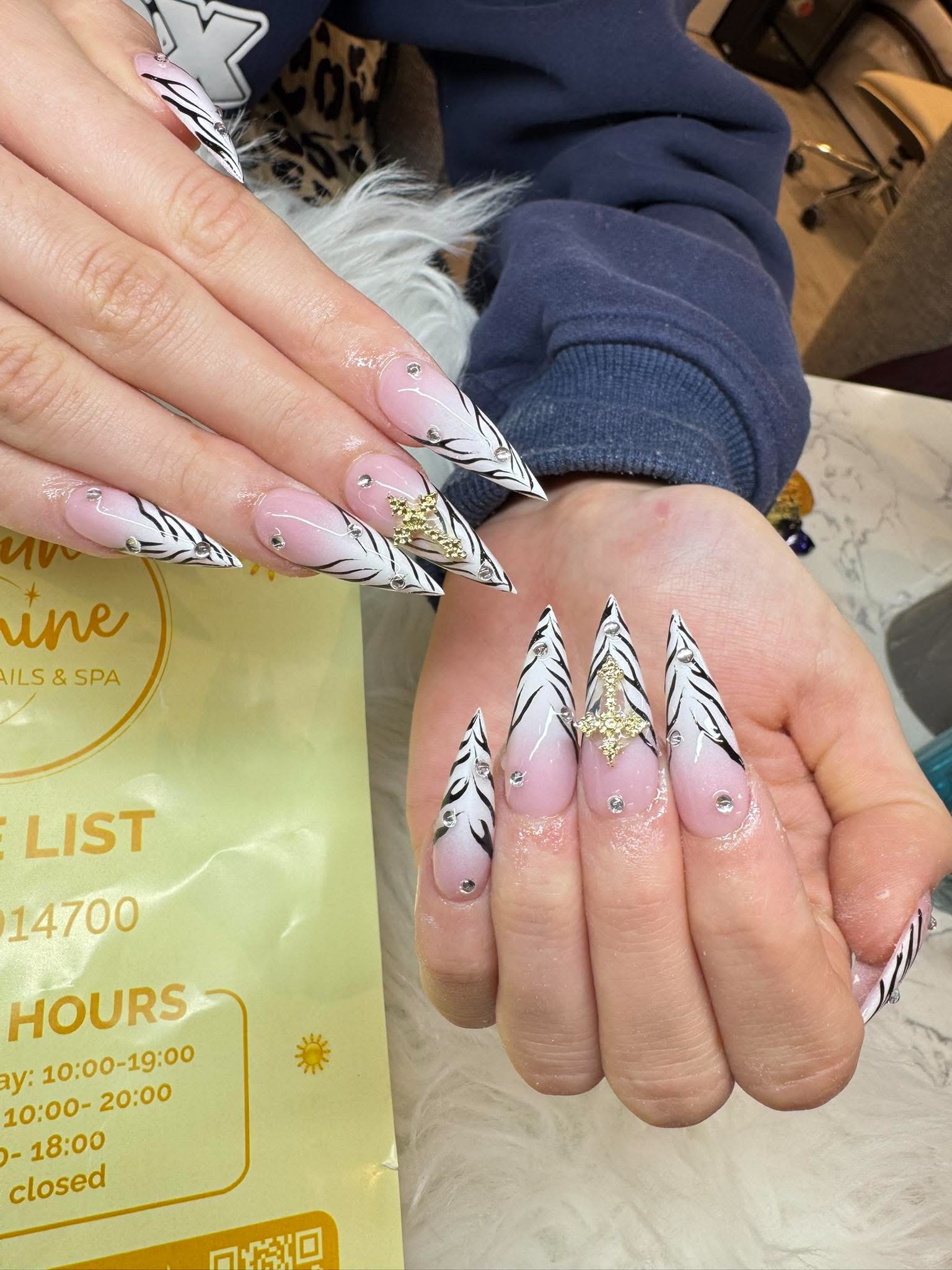 Nail Studio