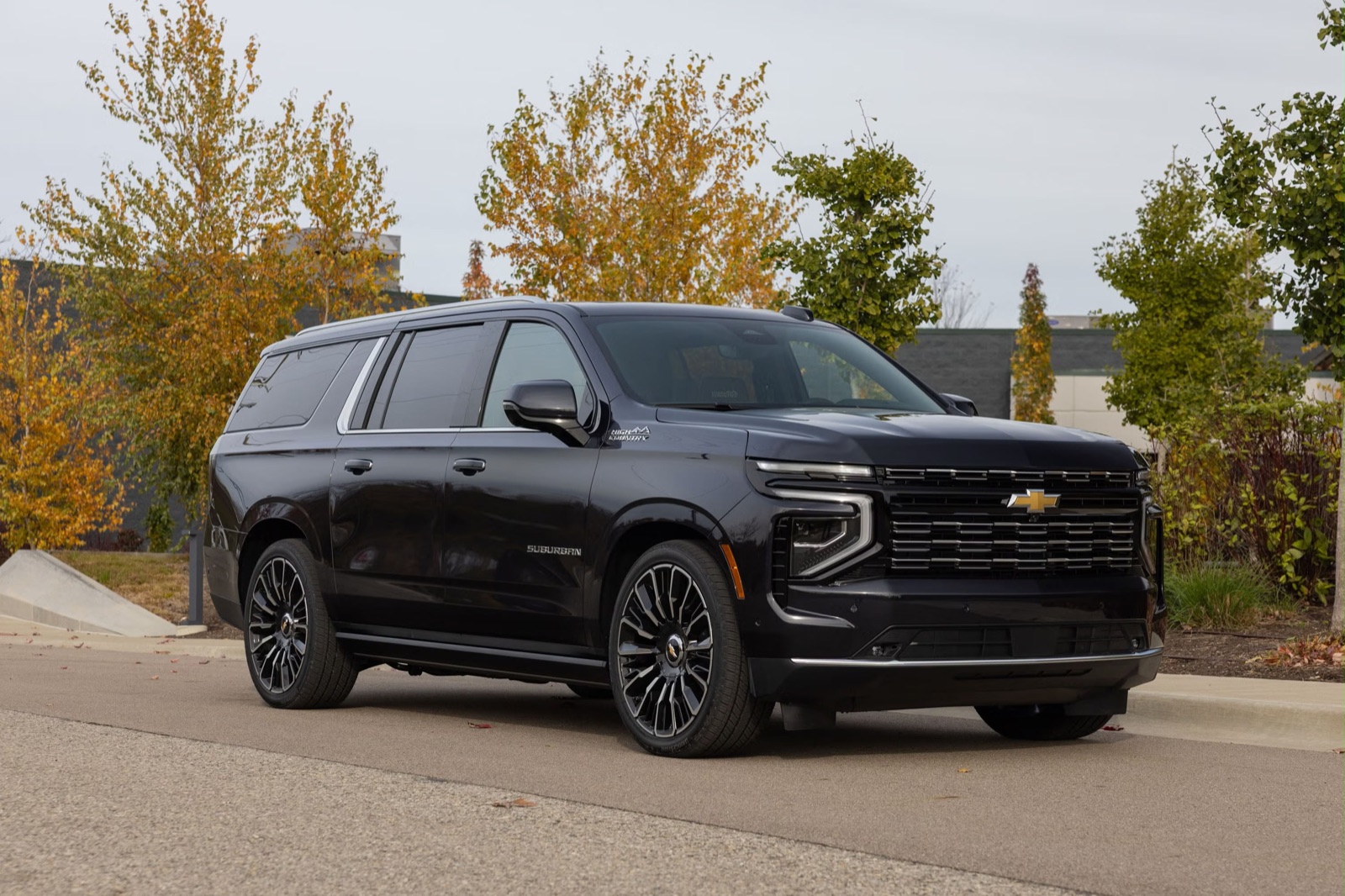 Chevrolet Suburban exterior