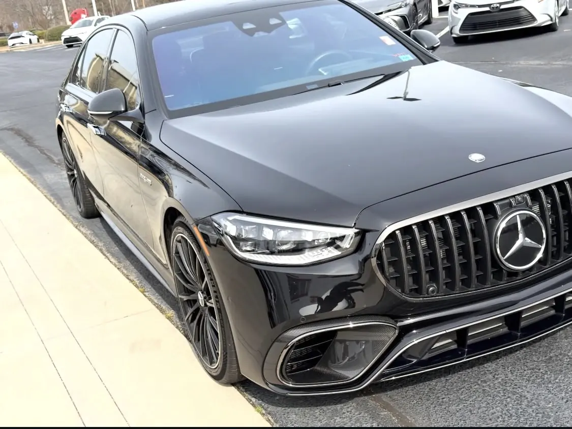 Mercedes-Benz S-Class AMG exterior