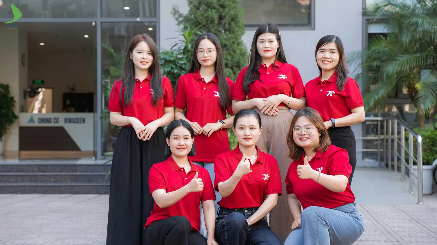 Đội ngũ XNE Logistics mặc đồng phục Dreamate