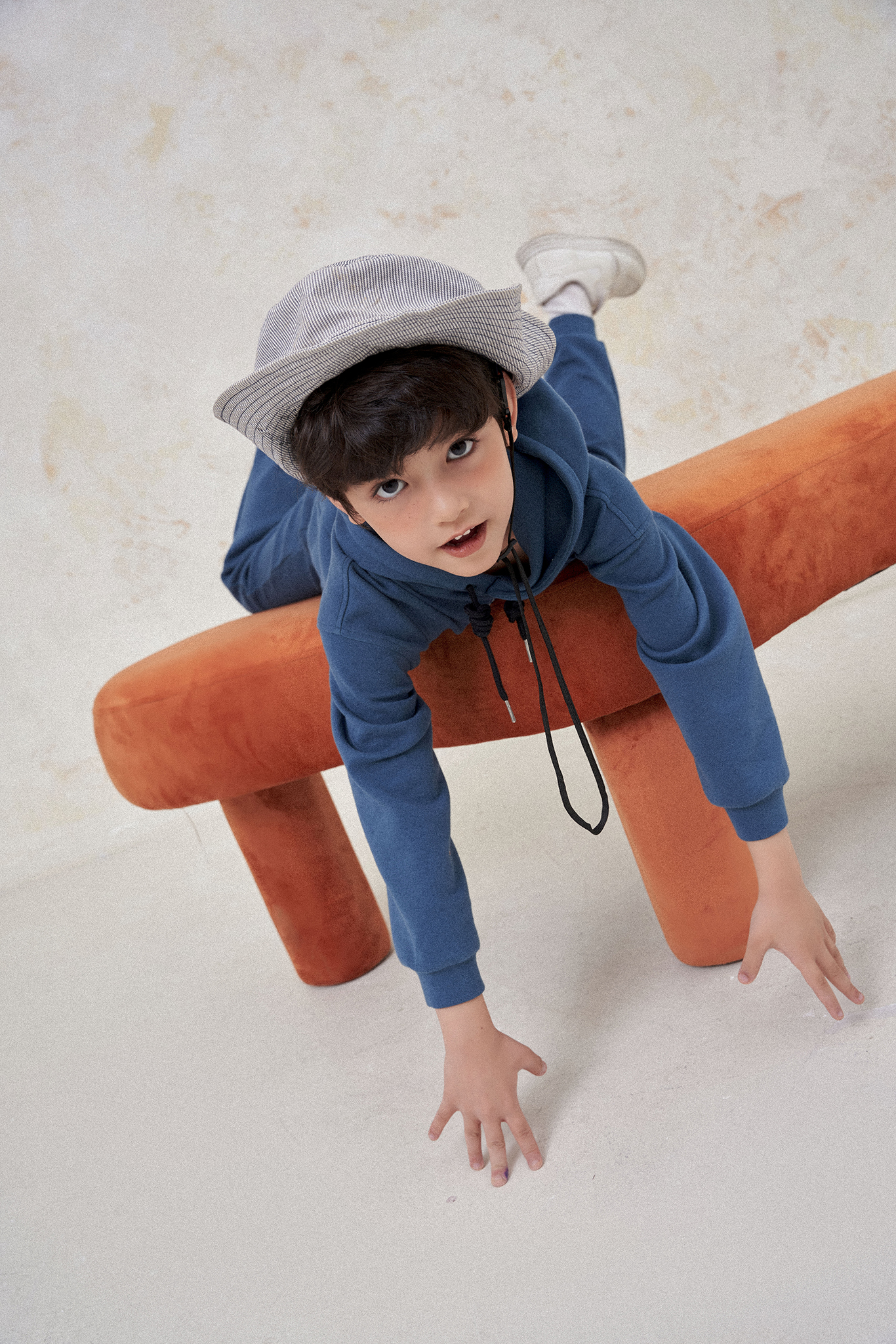 Bộ nỉ  có mũ túi ốp lớn_thumbnail_5