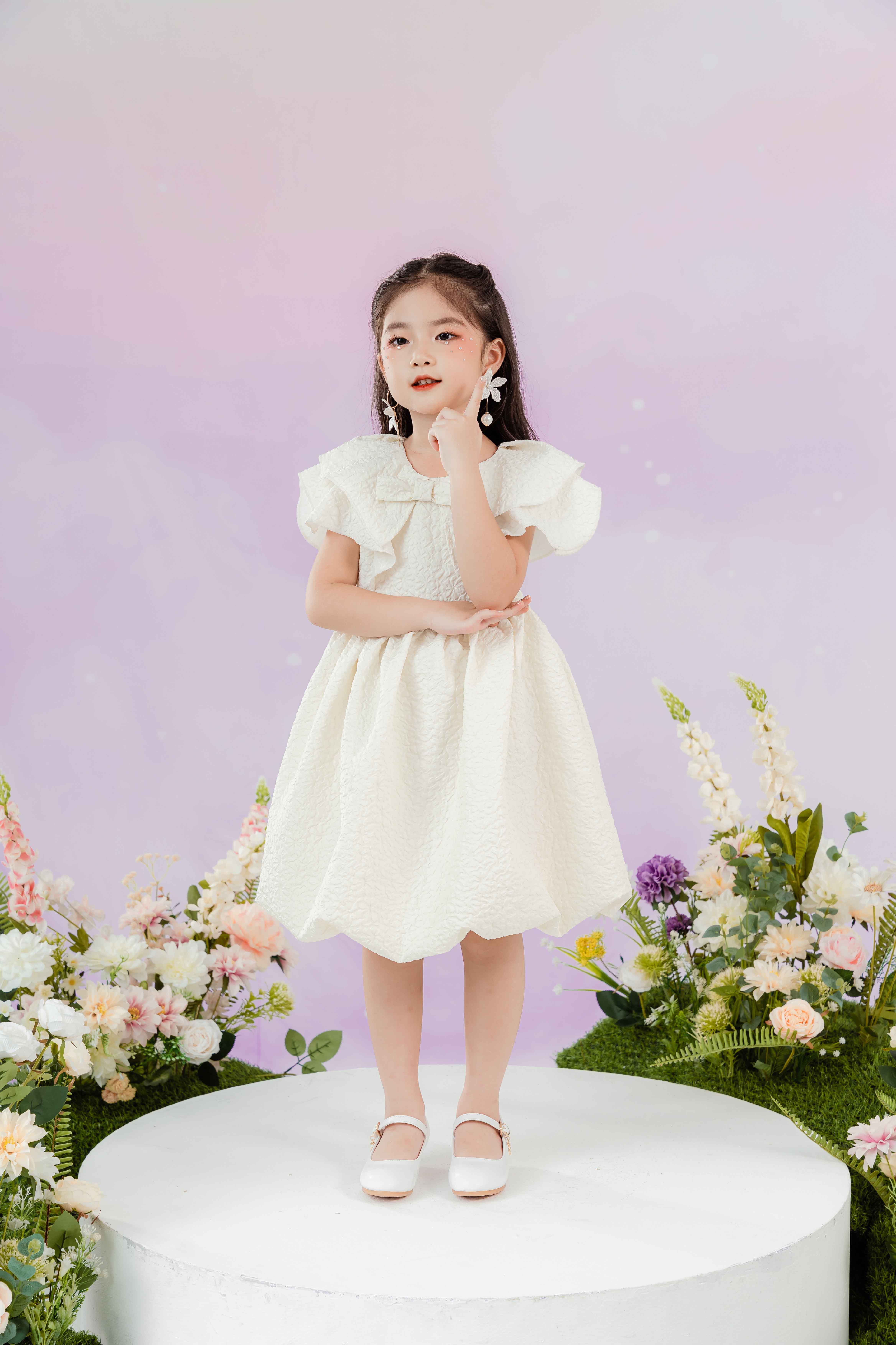 Váy gấm bồng tay cánh tiên_thumbnail_0