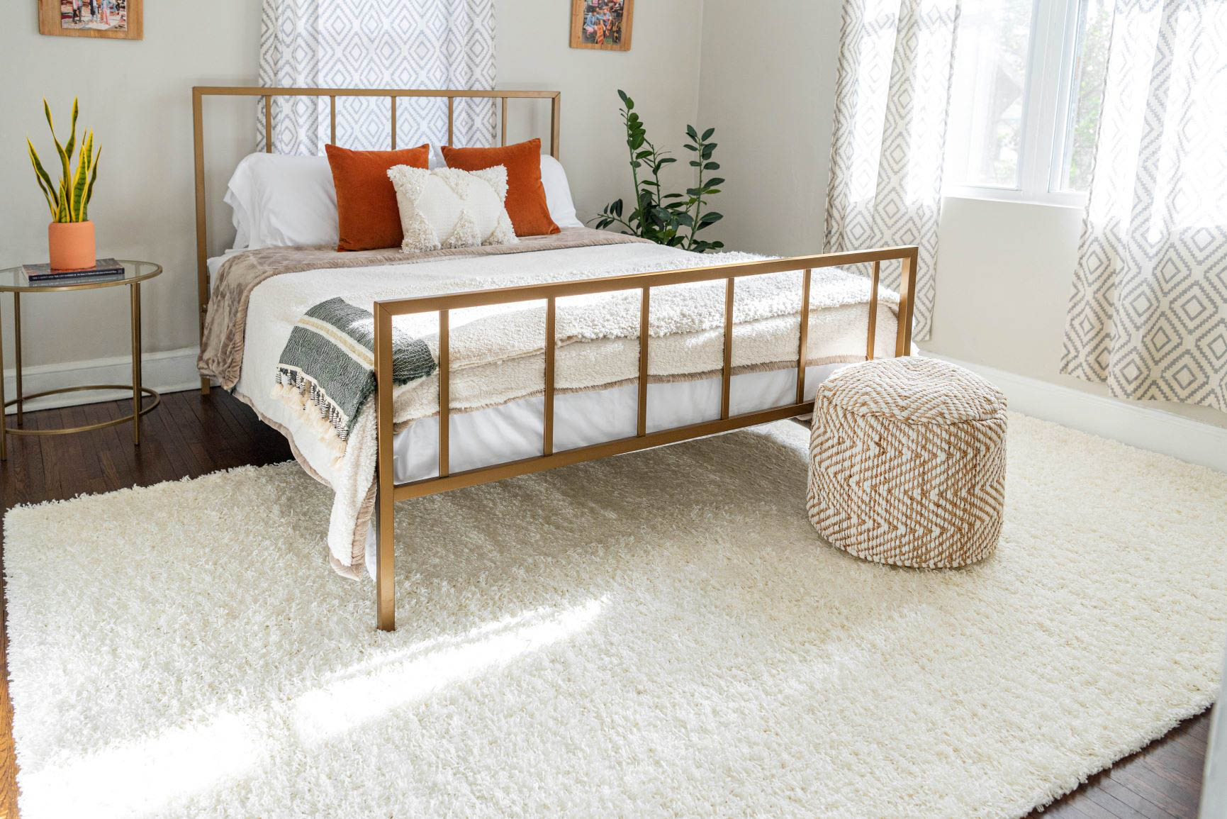 Gợi ý bạn cách chọn thảm trải sàn phòng ngủ phù hợp nhất cho phòng ngủ