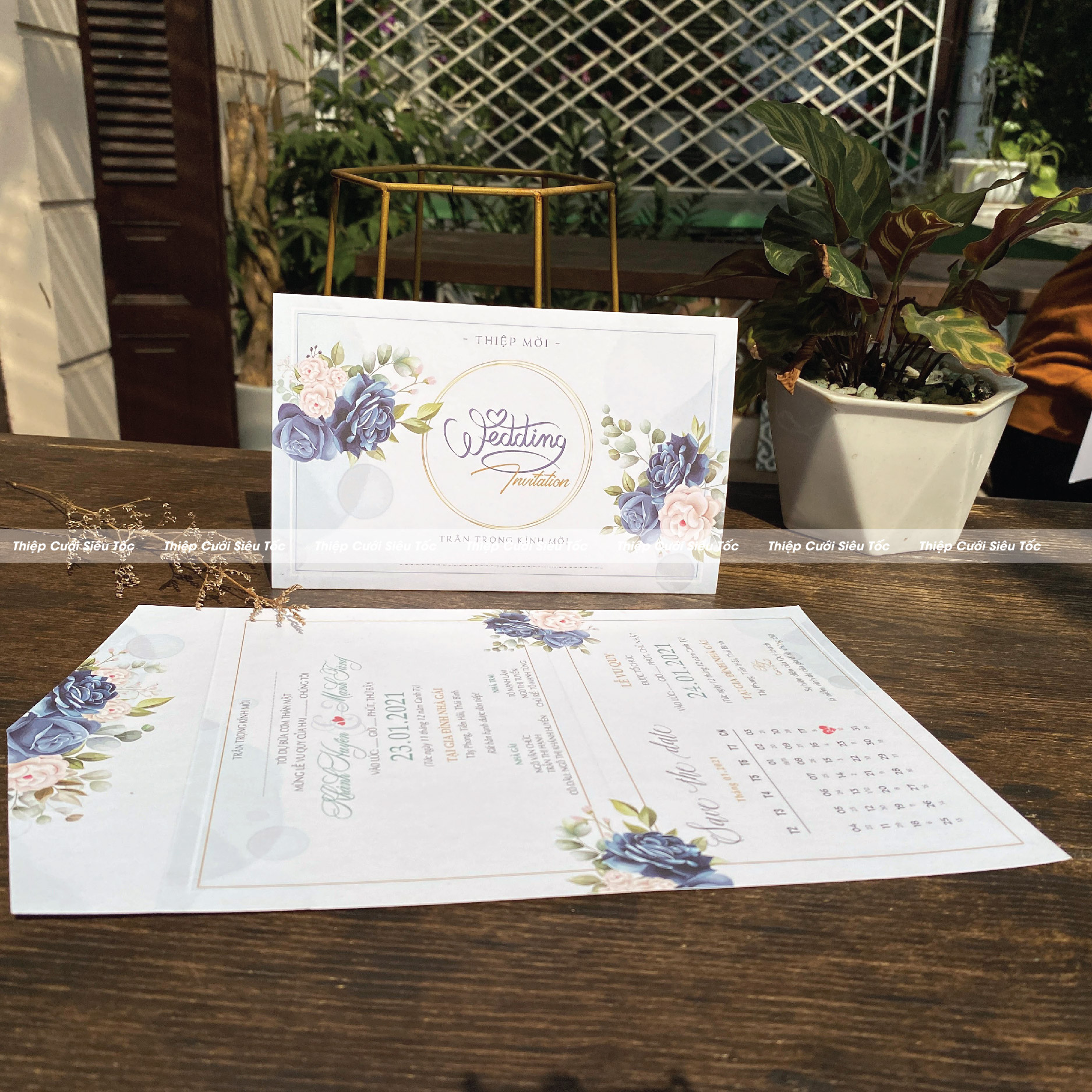 Thiệp gập classic - HD169