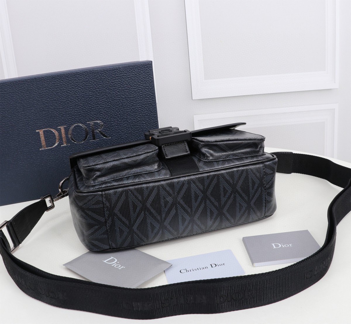 Túi đeo chéo Dior Hit The Road Bag With Strap Black CD Diamond Canvas_thumbnail_2