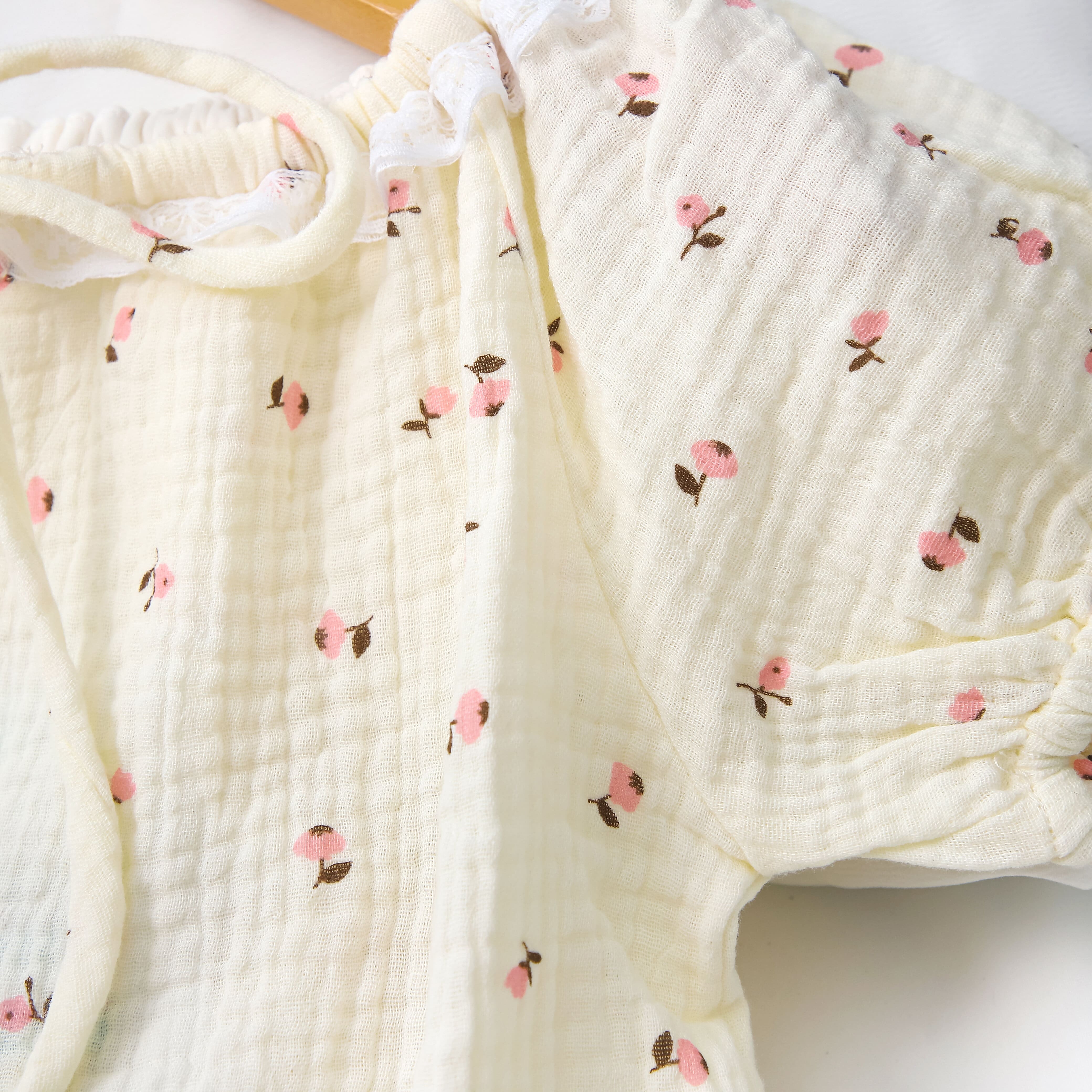 Váy xô cổ ren đuôi cá_thumbnail_3