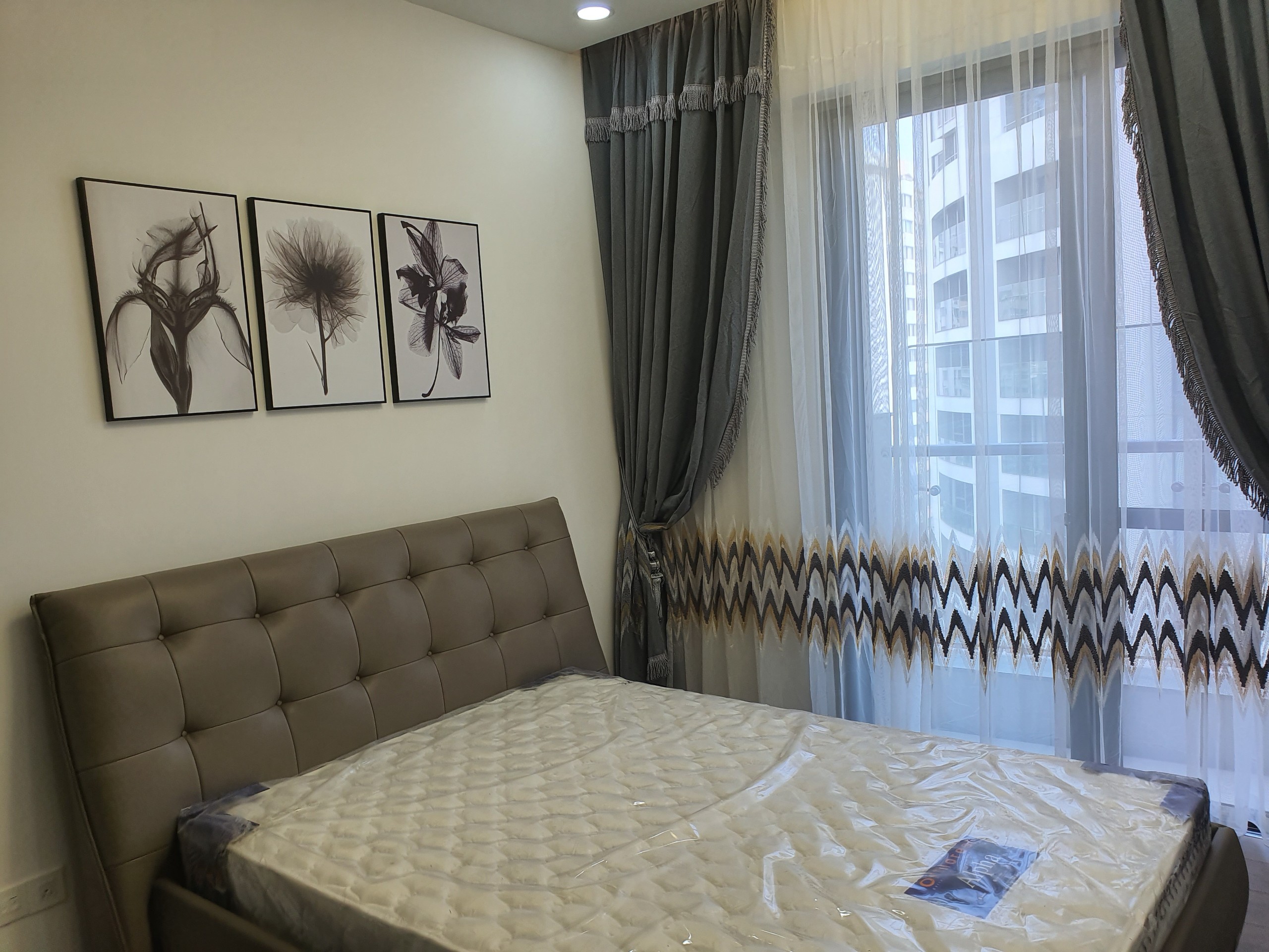 CHO THUÊ CHUNG CƯ RIVERPARK PREMIER