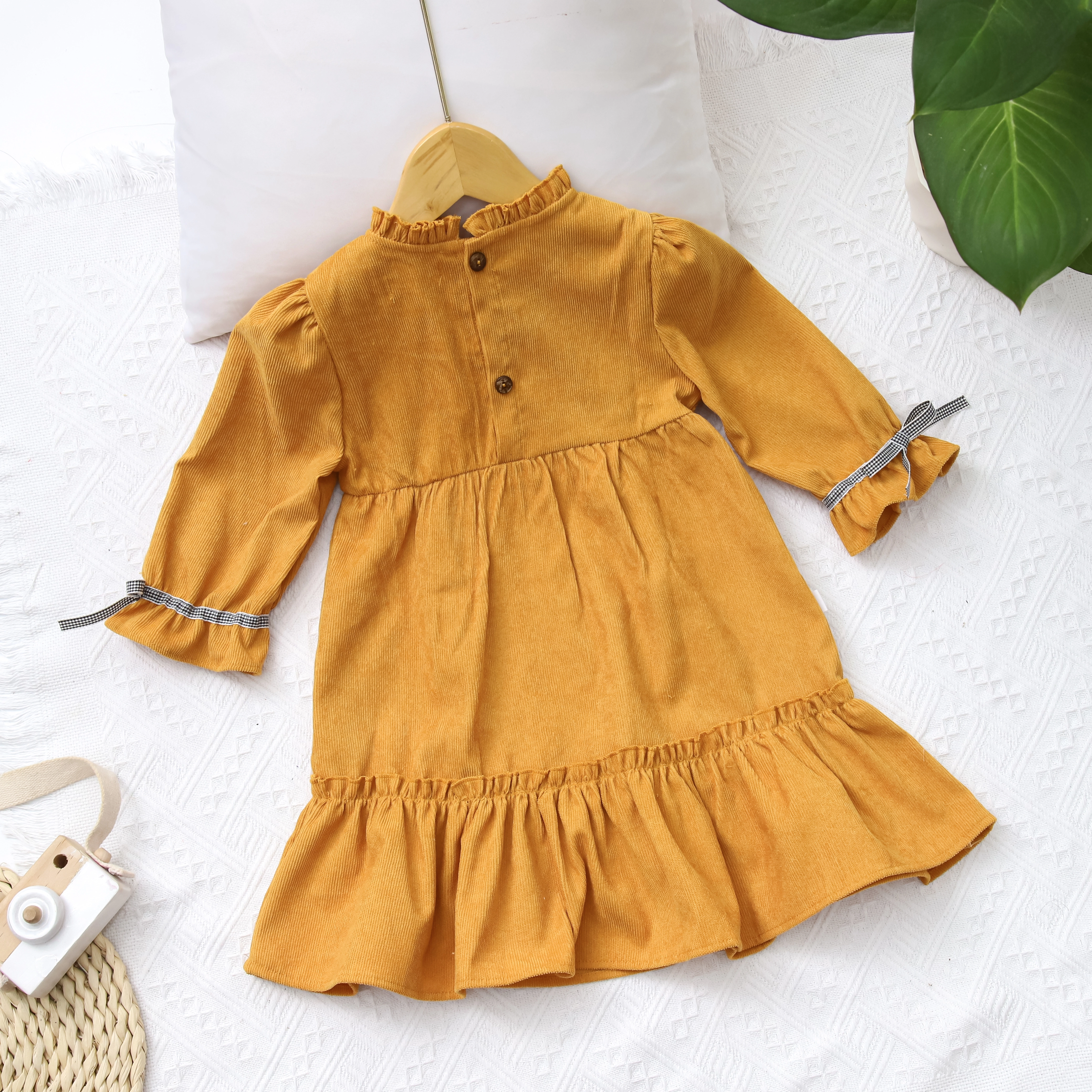 Váy nhung tăm gập ly thân trước_thumbnail_4