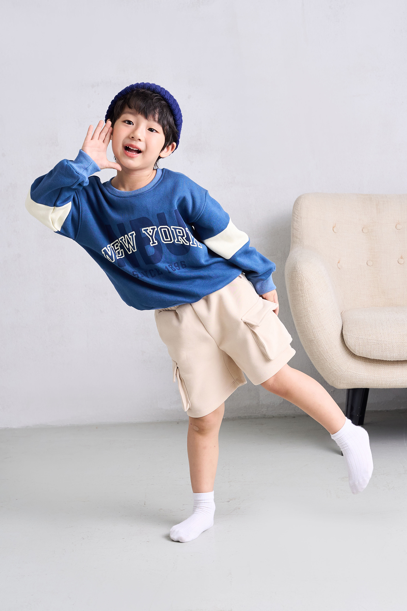 Áo nỉ phối ngang tay in hình_thumbnail_13