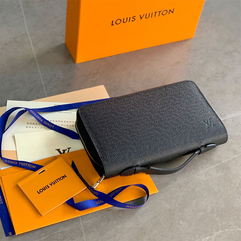 Ví dài séc clutch nam LV Zippy XL Taiga Leather Clutch_thumbnail_2