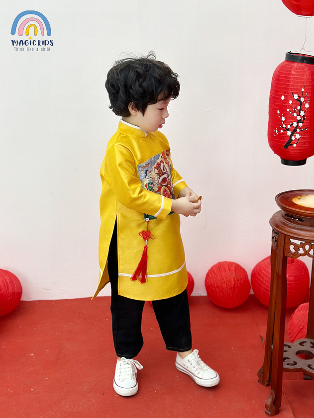Áo dài Tết cho bé trai 2 3 4 5 6 7 8 9 10 tuổi mẫu  2024 Magickids in Lân chất taffa kèm dây treo Quần áo trẻ em AD22007_thumbnail_5
