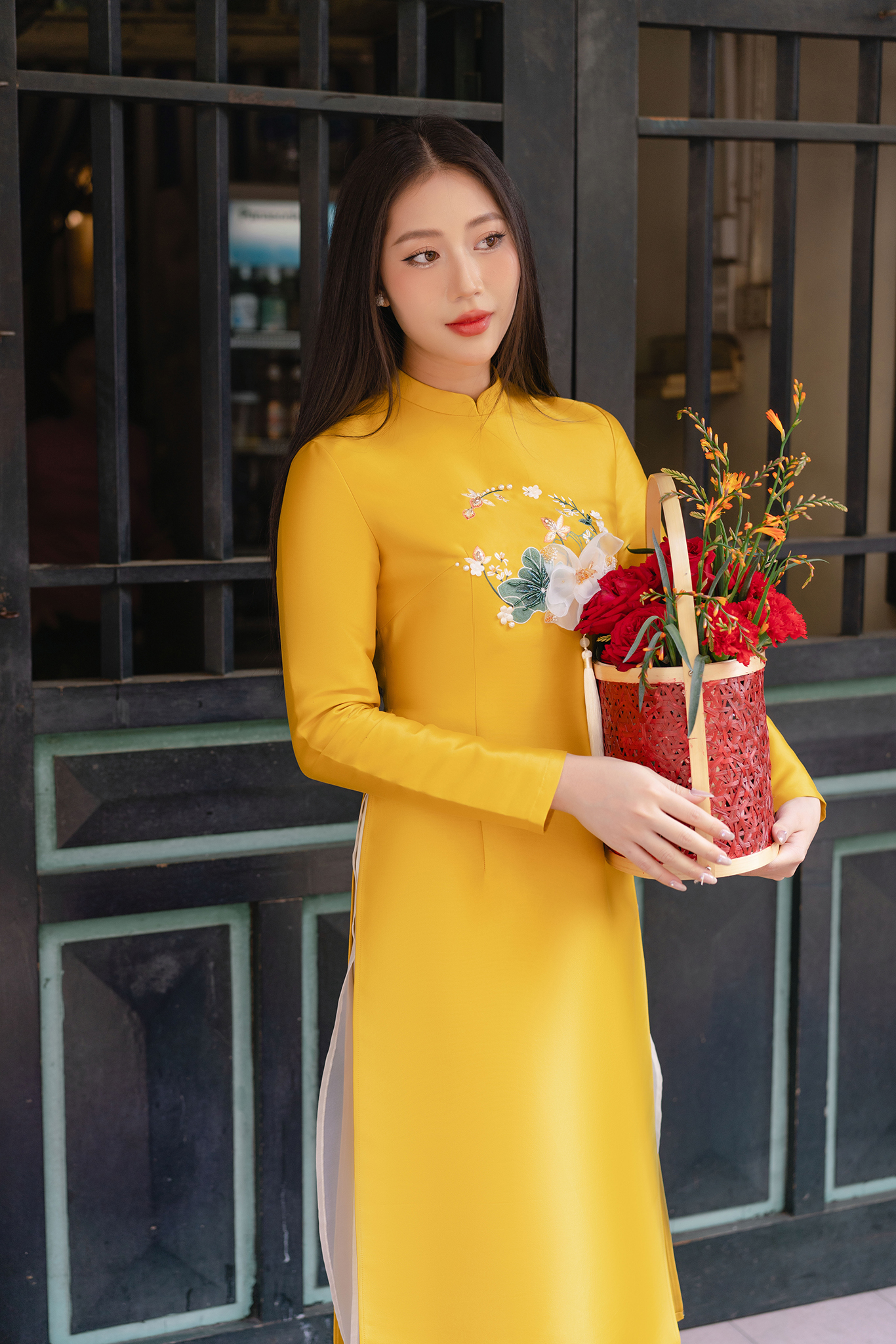 Áo dài Họa Liên mẹ_thumbnail_4