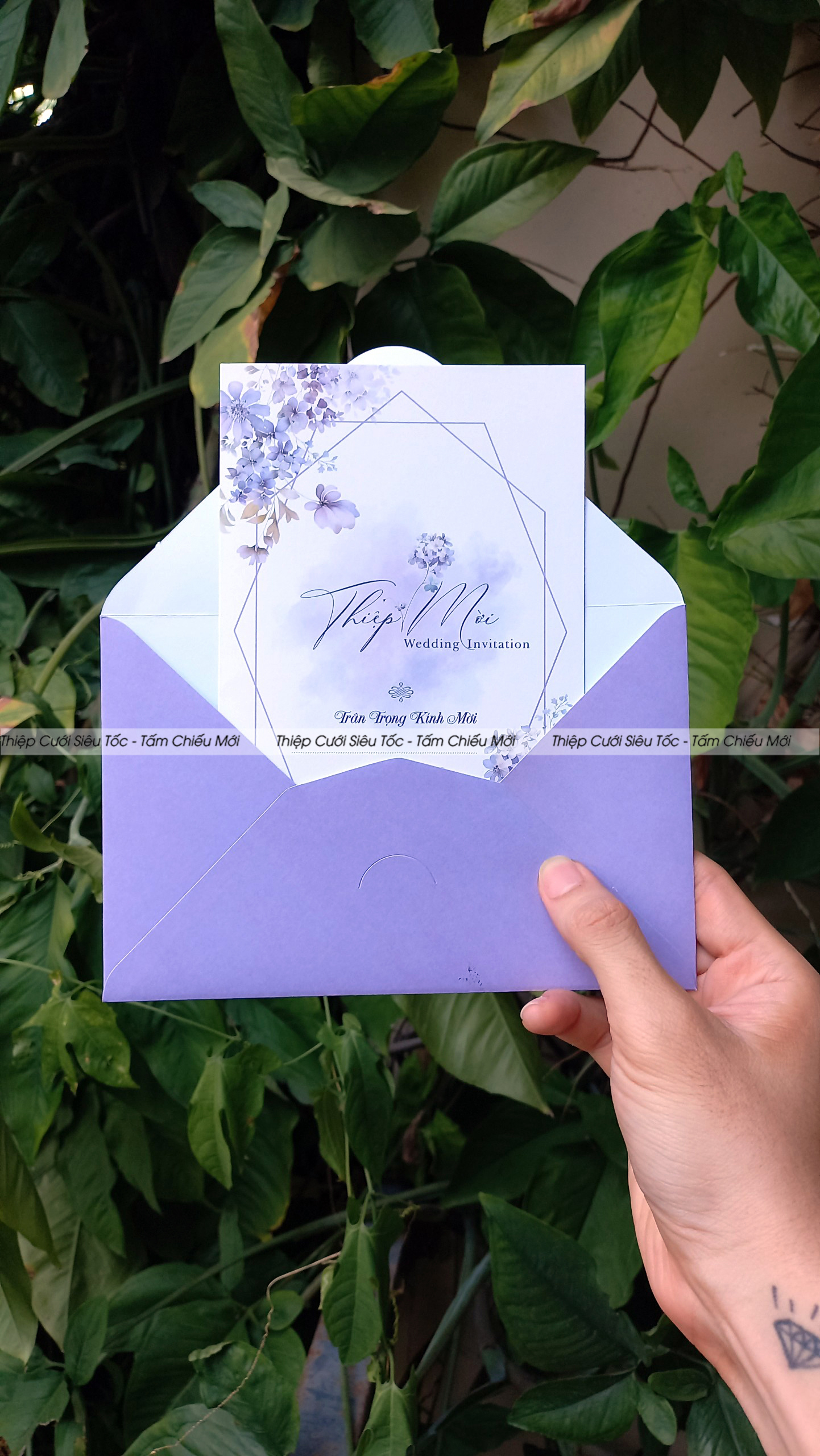 Thiệp gập classic HD316