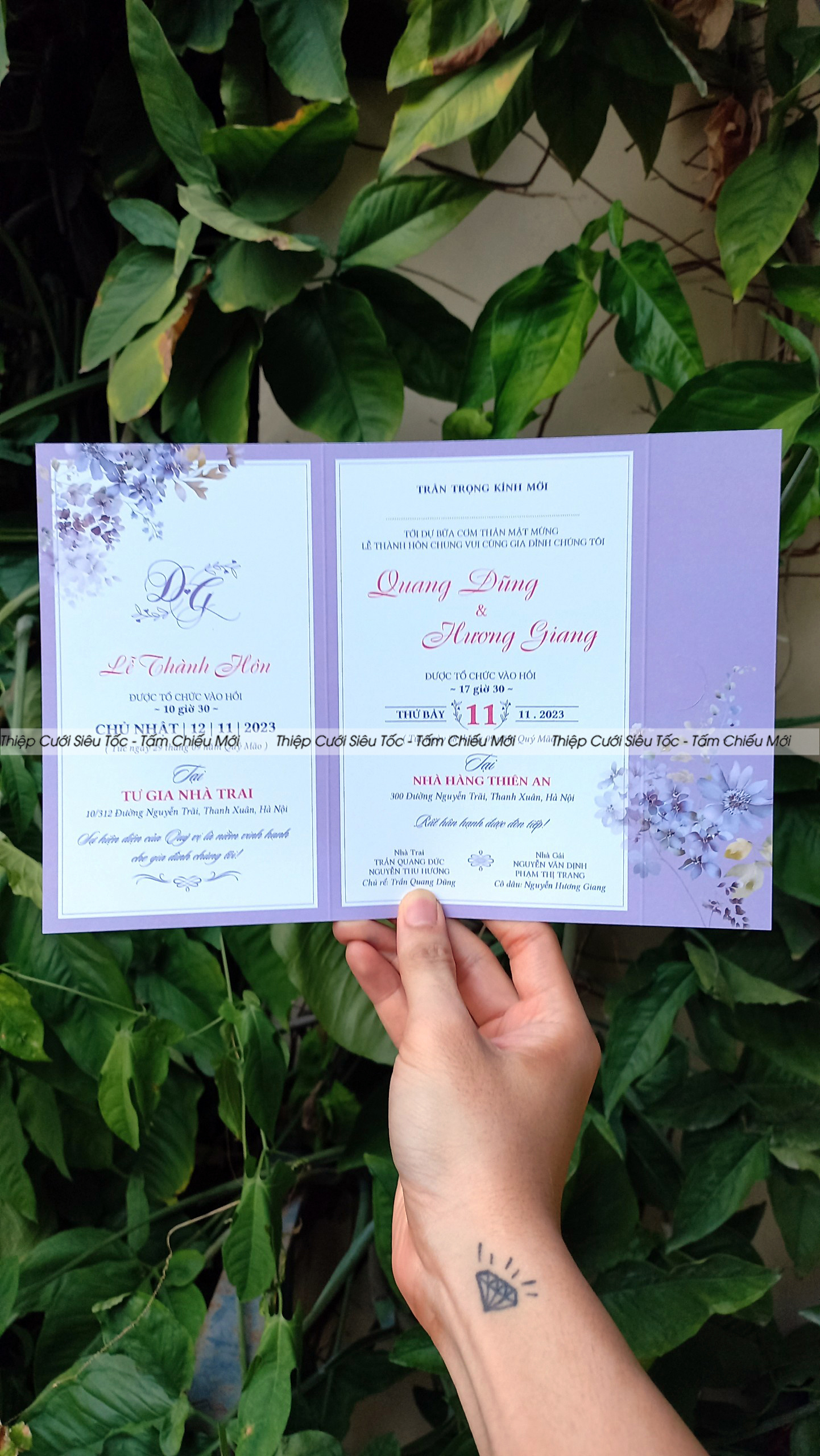 Thiệp gập classic HD306