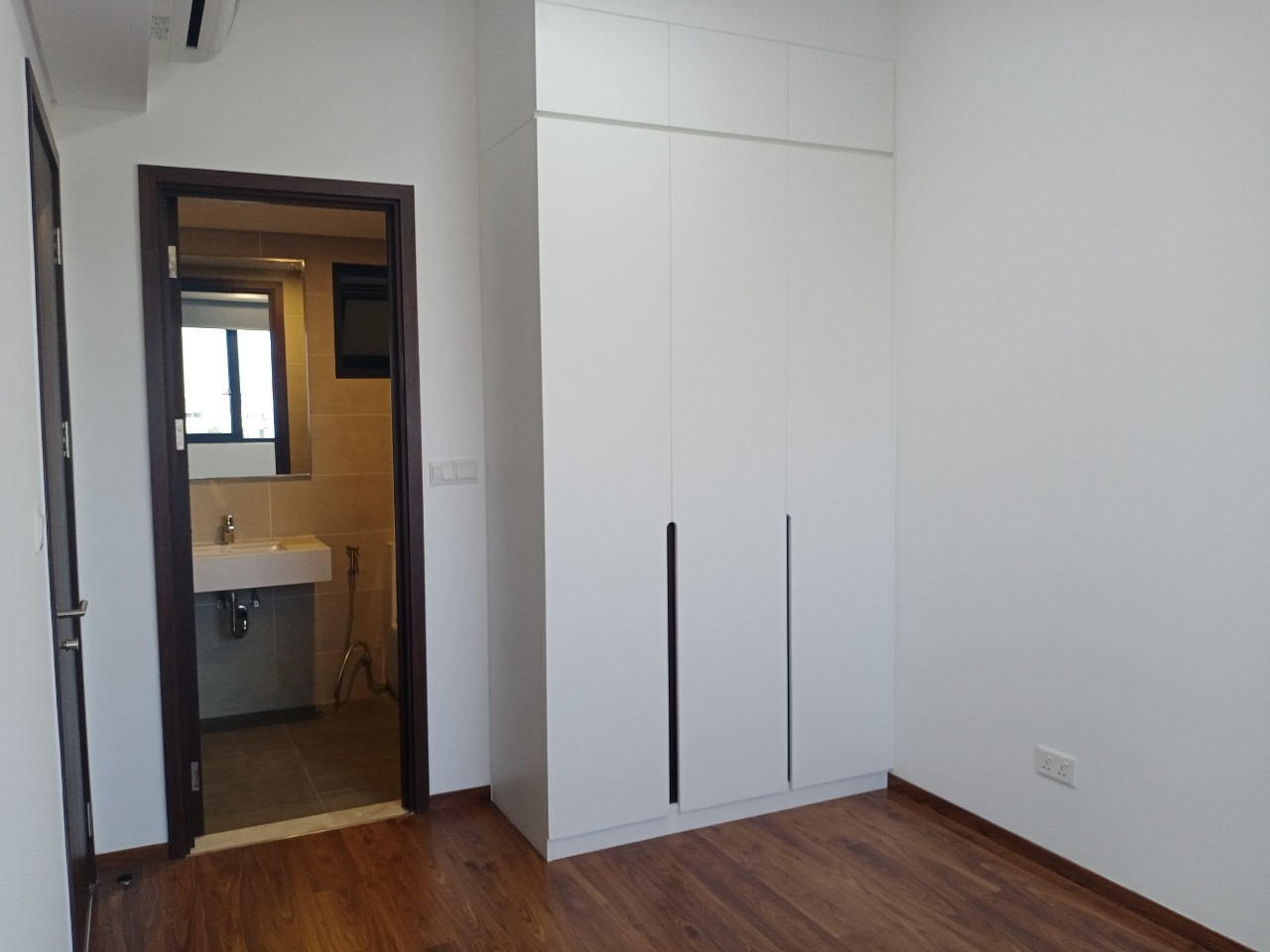 Cho thuê căn hộ 1PN full nội thất tại One Verandah._thumbnail_3