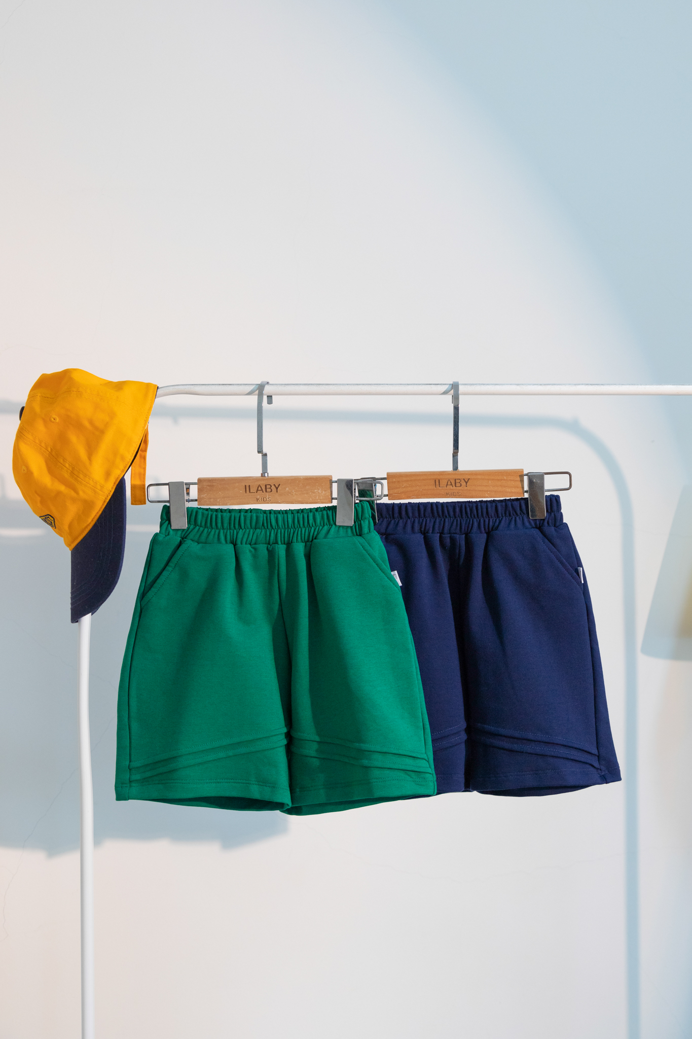 Quần lửng gập mí chéo thân trước_thumbnail_0