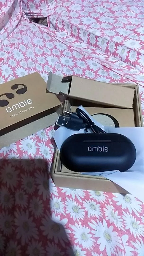 Ambie AM-TW01 Wireless Earcuffs