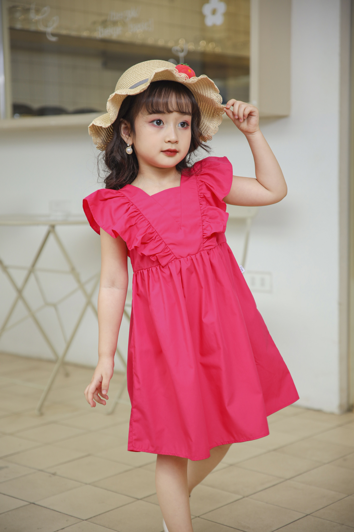 Váy cổ kiểu cắt V tay cánh tiên_thumbnail_0