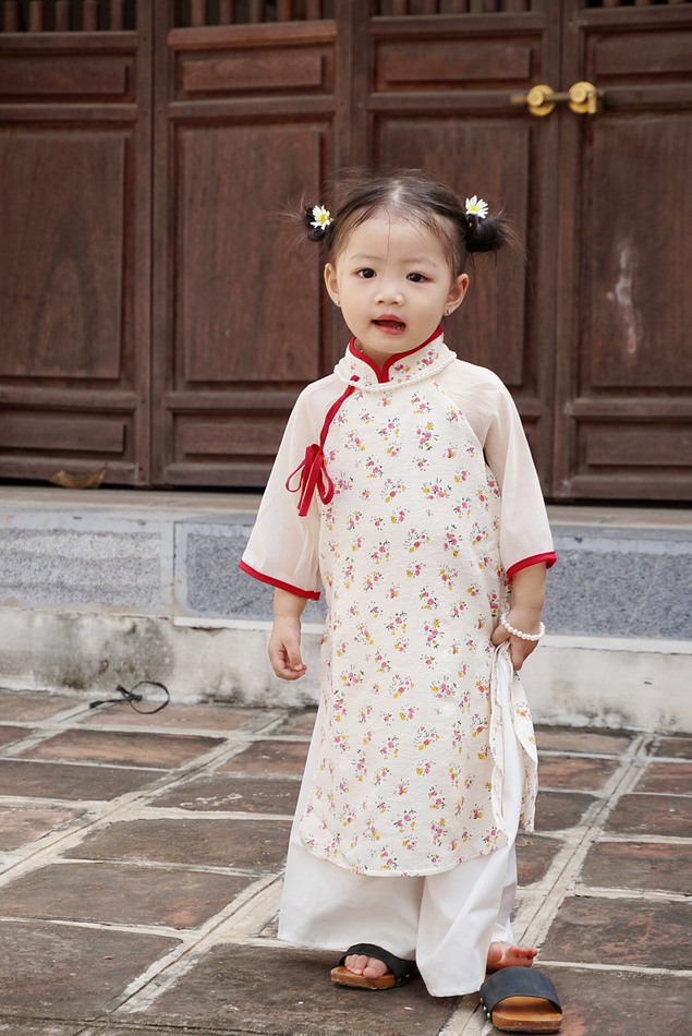 Áo dài cho bé gái dáng cách tân Anniebaby áo dài đôi mẹ và bé mặc Tết in hoa nhí Quần áo trẻ em AD23012_thumbnail_6