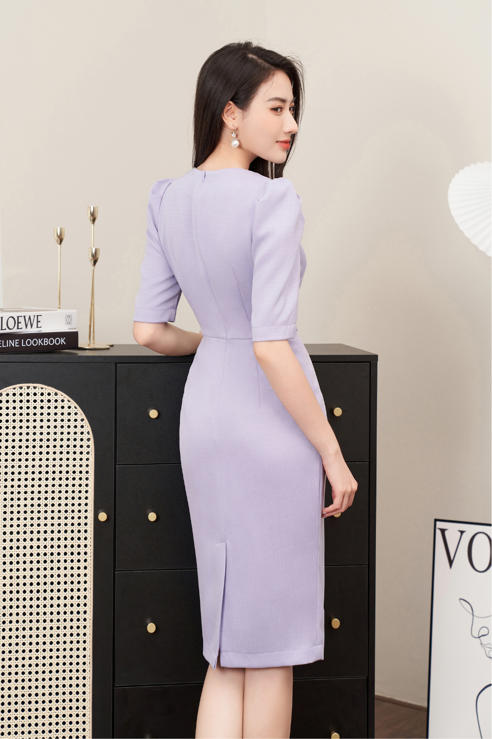 Đầm ôm dạ tím cổ cách điệu