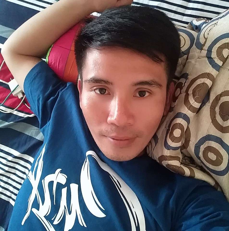 Johny B.