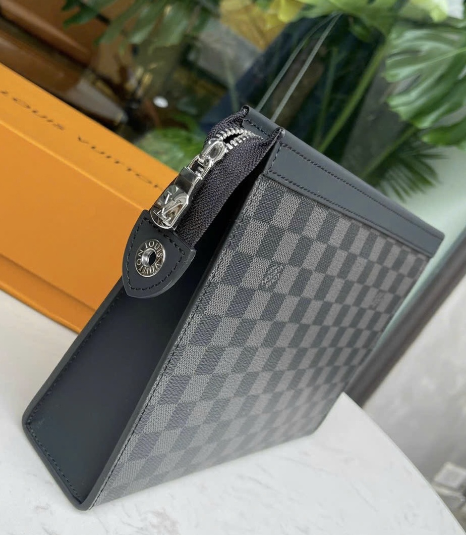 Ví cầm tay clutch nam LV Pochette Voyage MM Damier Graphite Leather _thumbnail_3