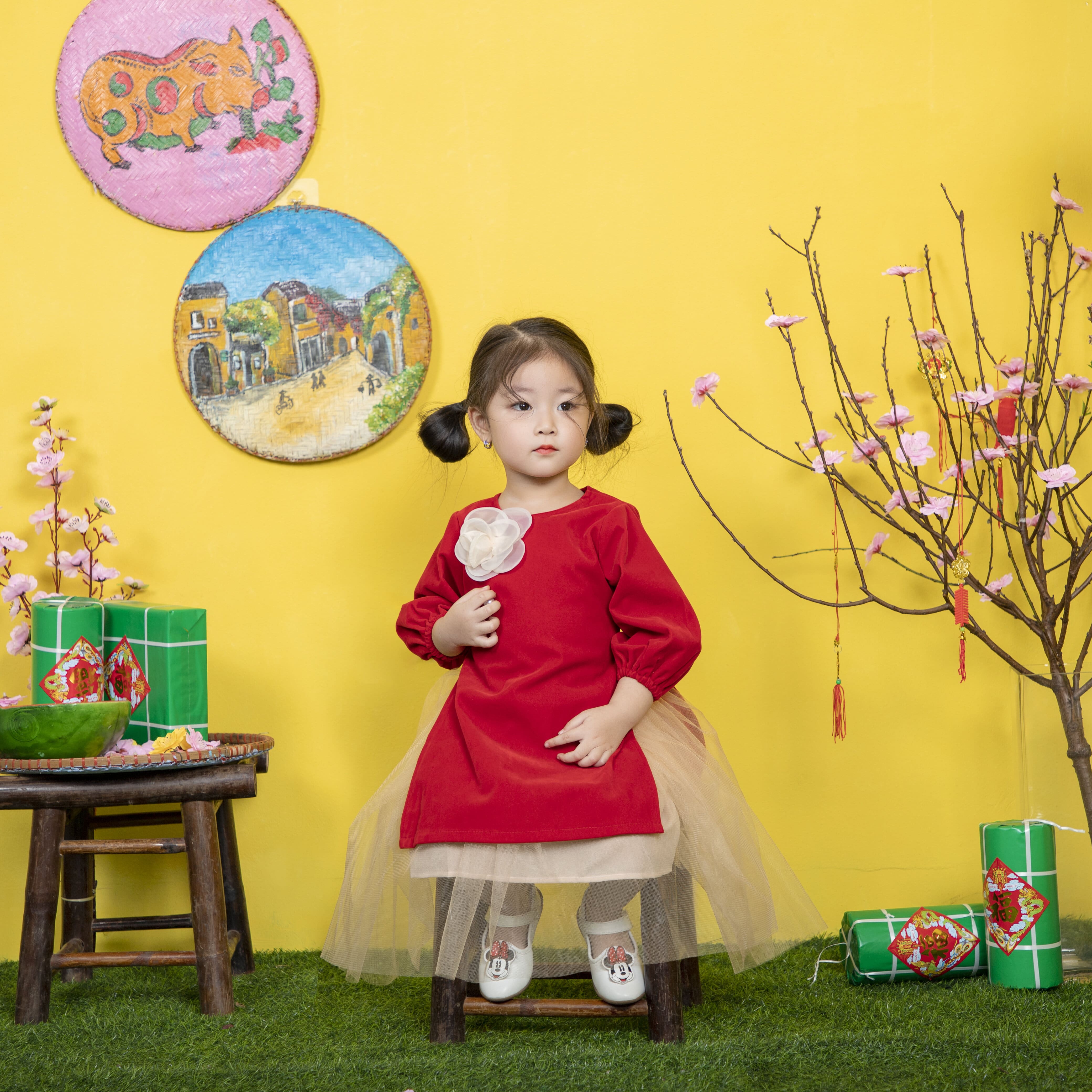 Váy nhung cài hoa kèm chân tutu_thumbnail_1