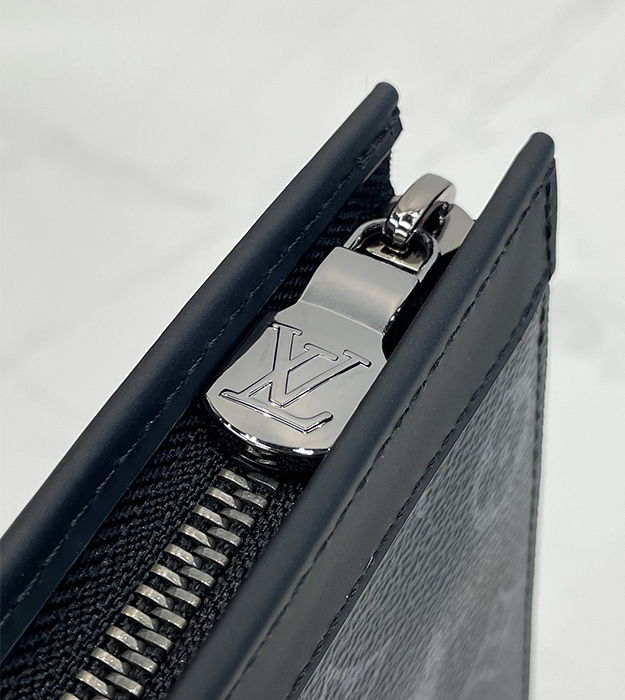Ví cầm tay clutch nam LV Monogram Pochette Voyage_thumbnail_4