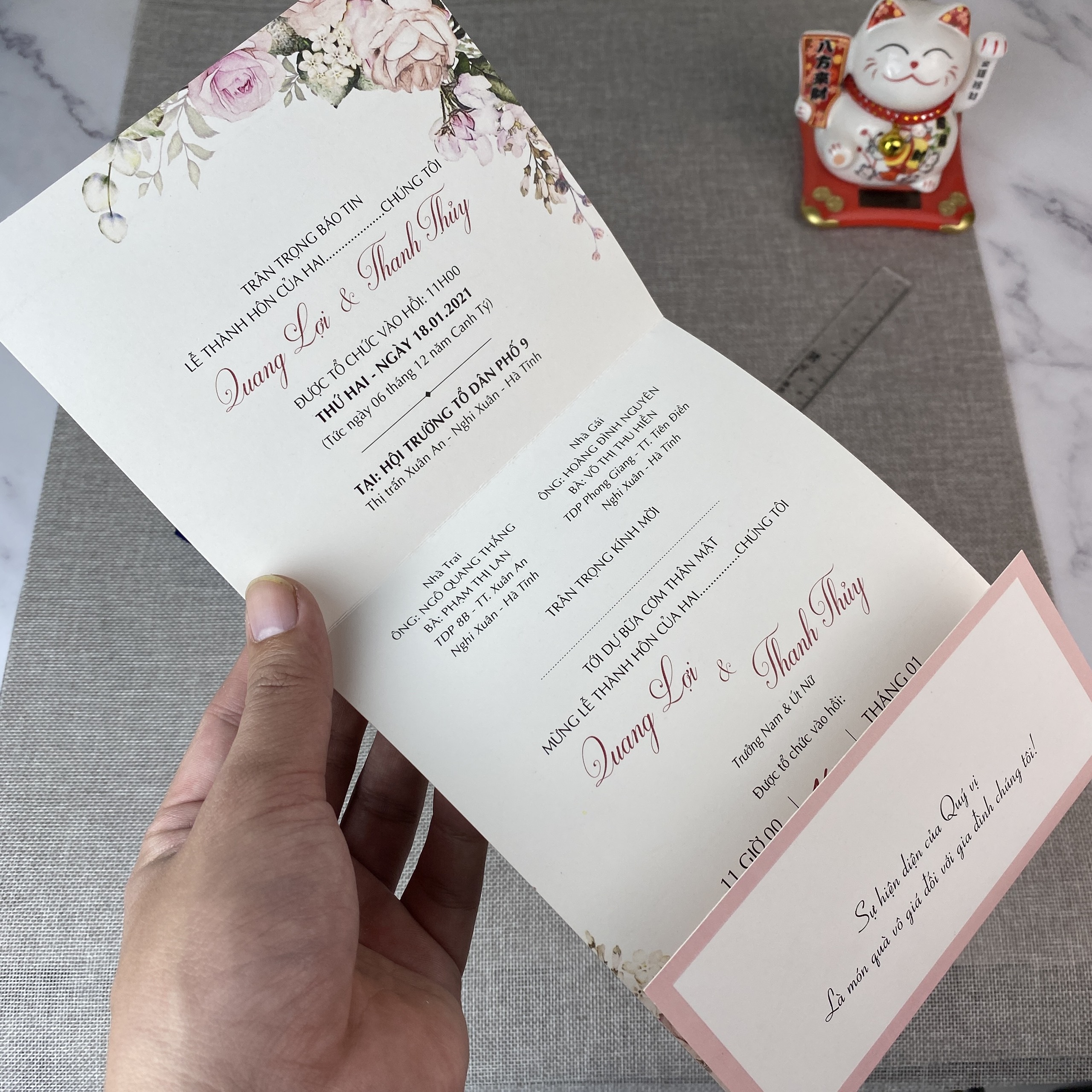 Thiệp gập Creamy TCM059