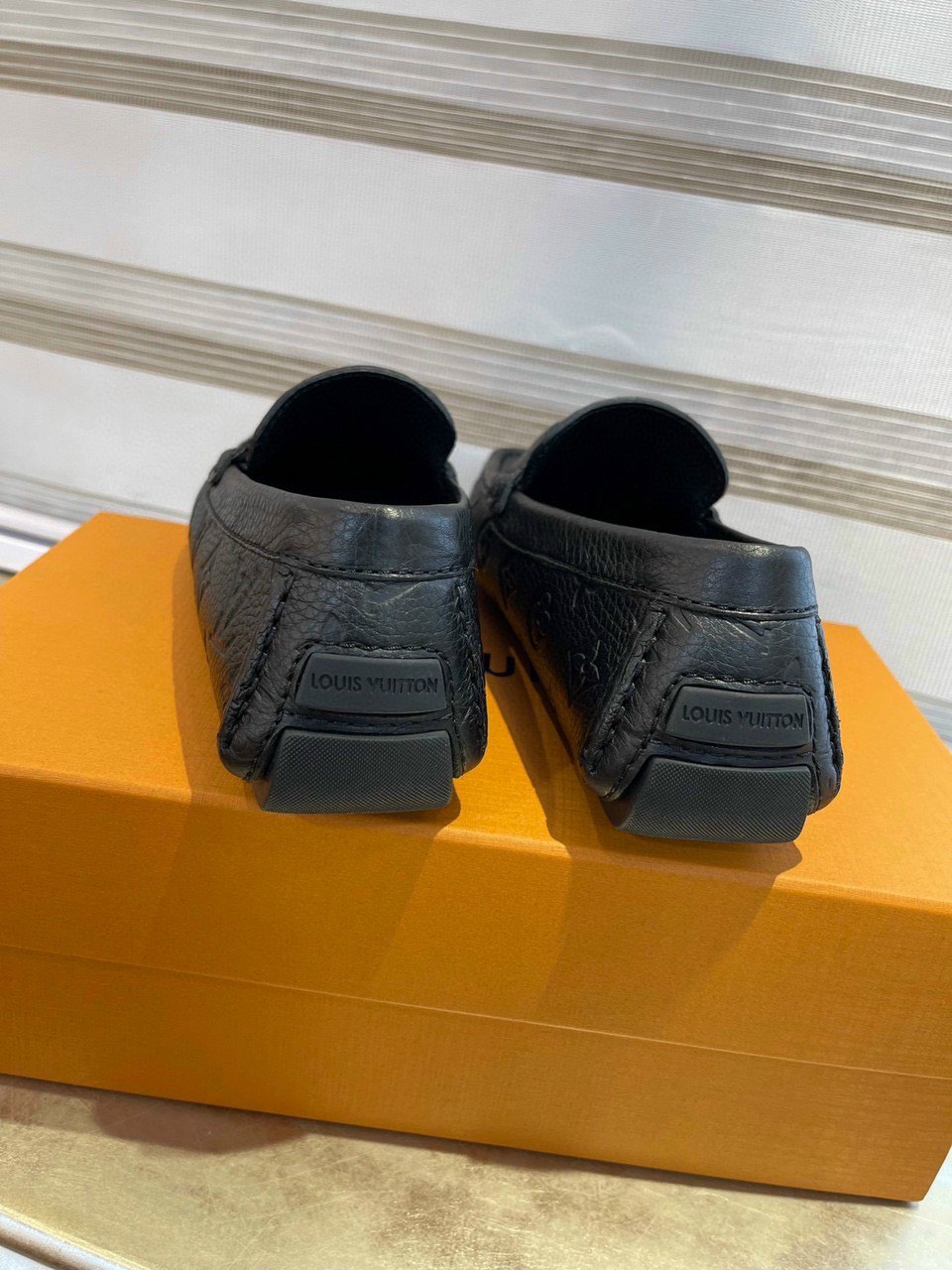 Giày lười Moca nam LV Monte Carlo Moccasin_thumbnail_3